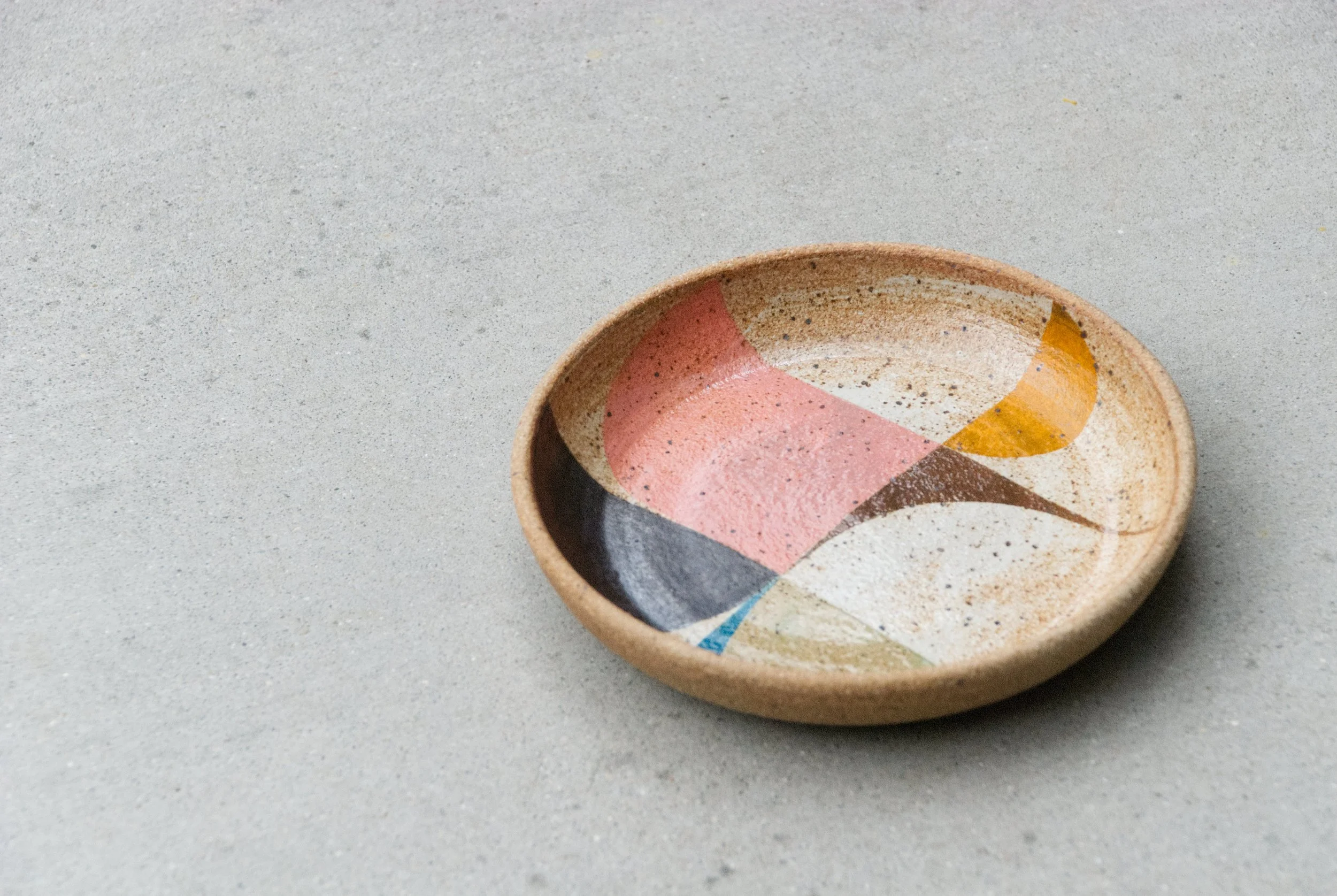 Pattern Dish Pink 02.jpg