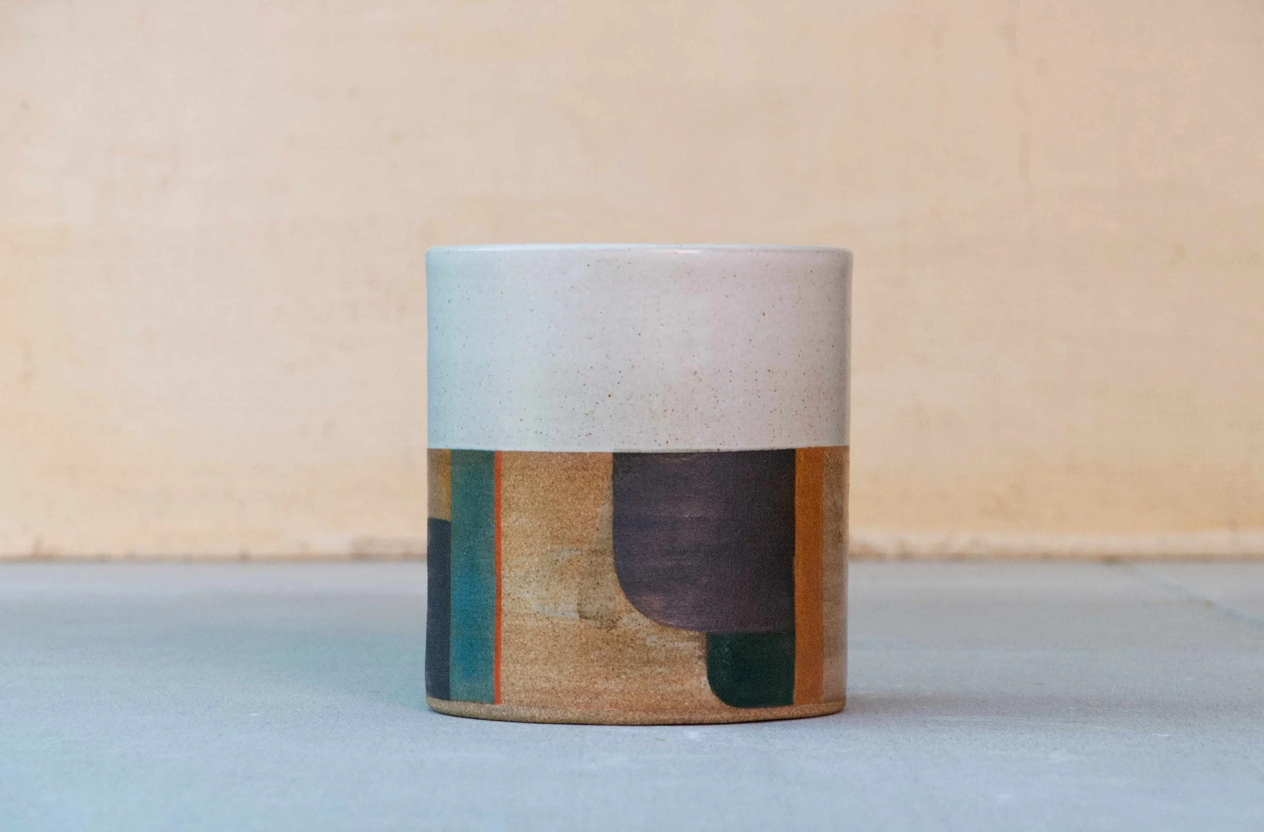 Brown Pattern Planter A01.jpg