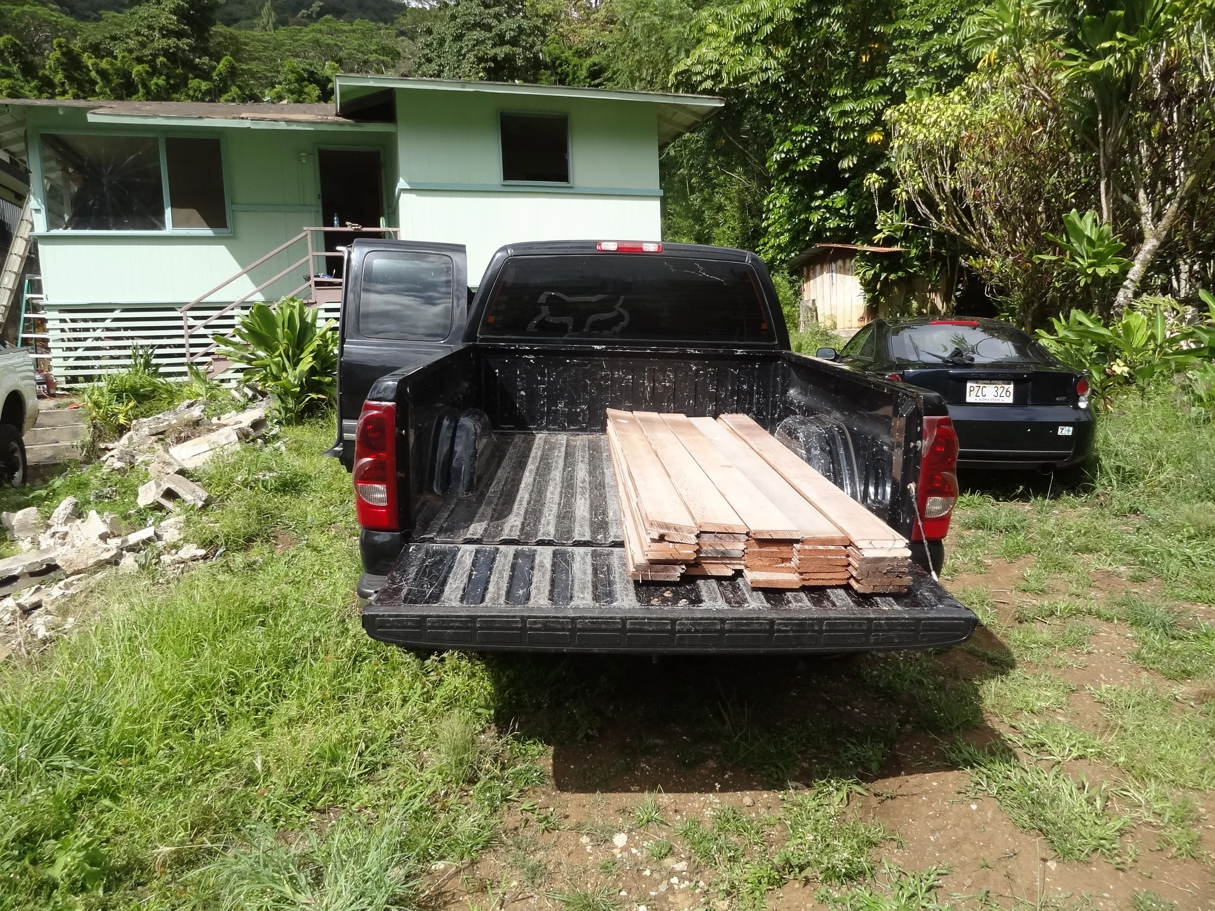 DECONSTRUCTION: Kalihi Valley House