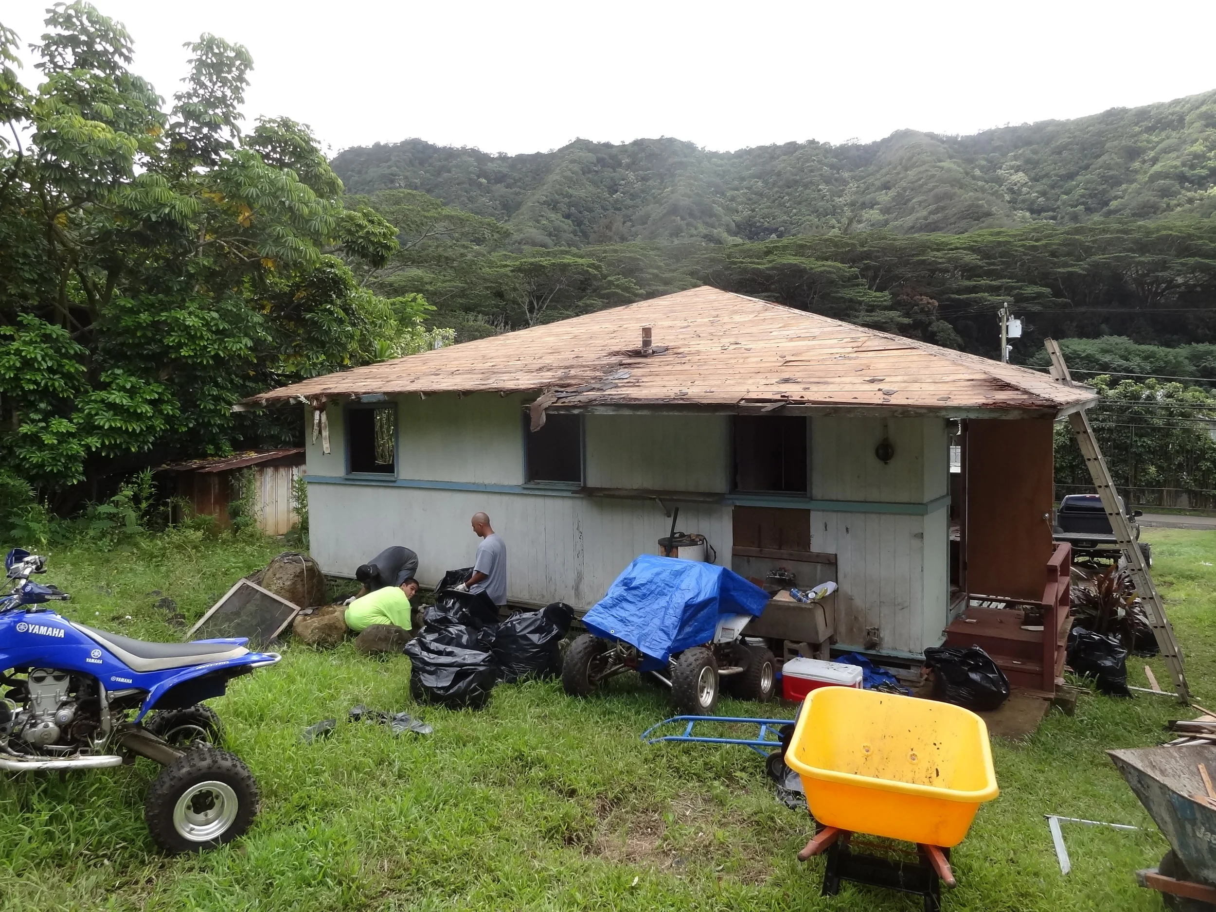 DECONSTRUCTION: Kalihi Valley House