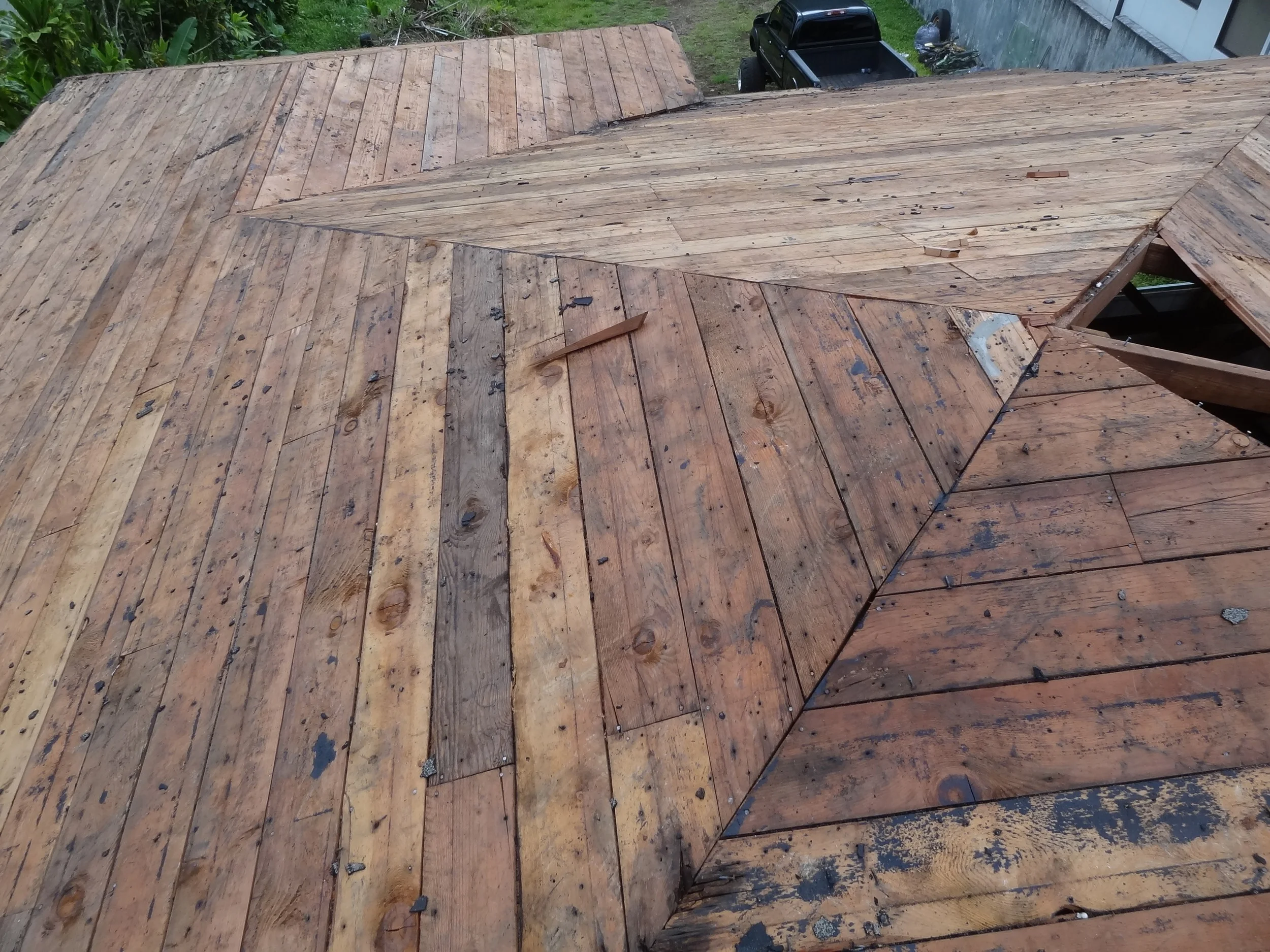 DECONSTRUCTION: Kalihi Valley House