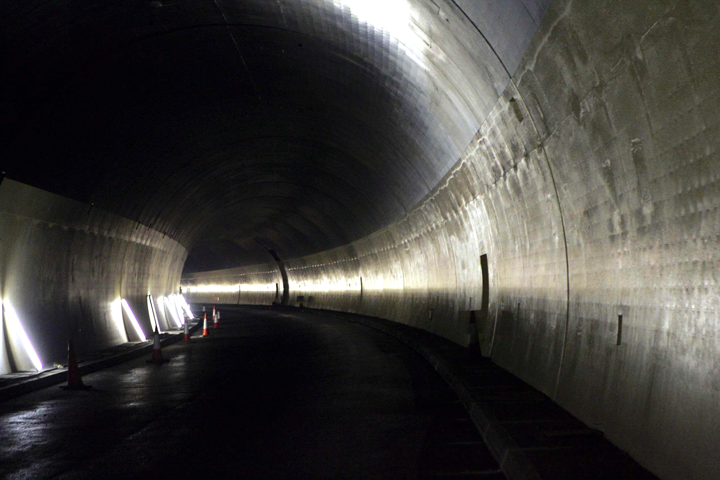 Port Tunnel111.jpg