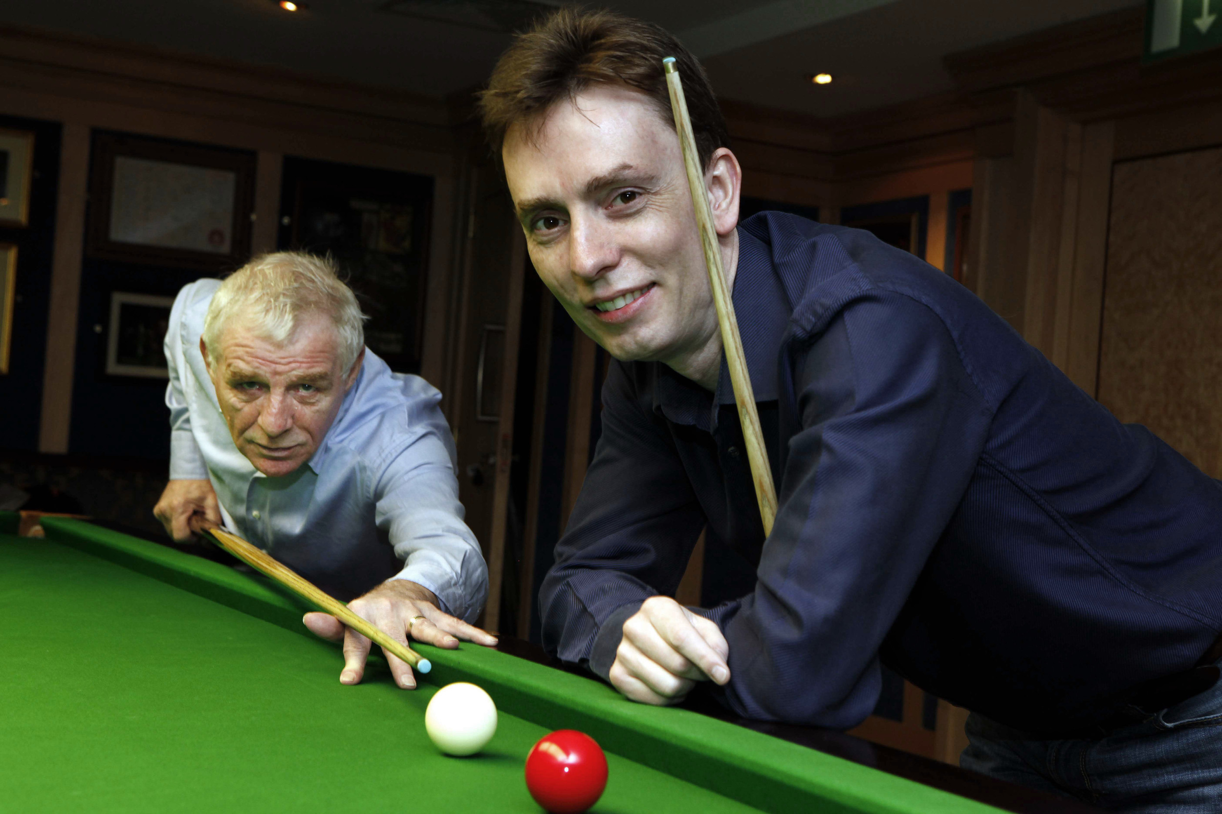  Journalist Eamon Dunphy with former world snooker champion Ken Doherty 