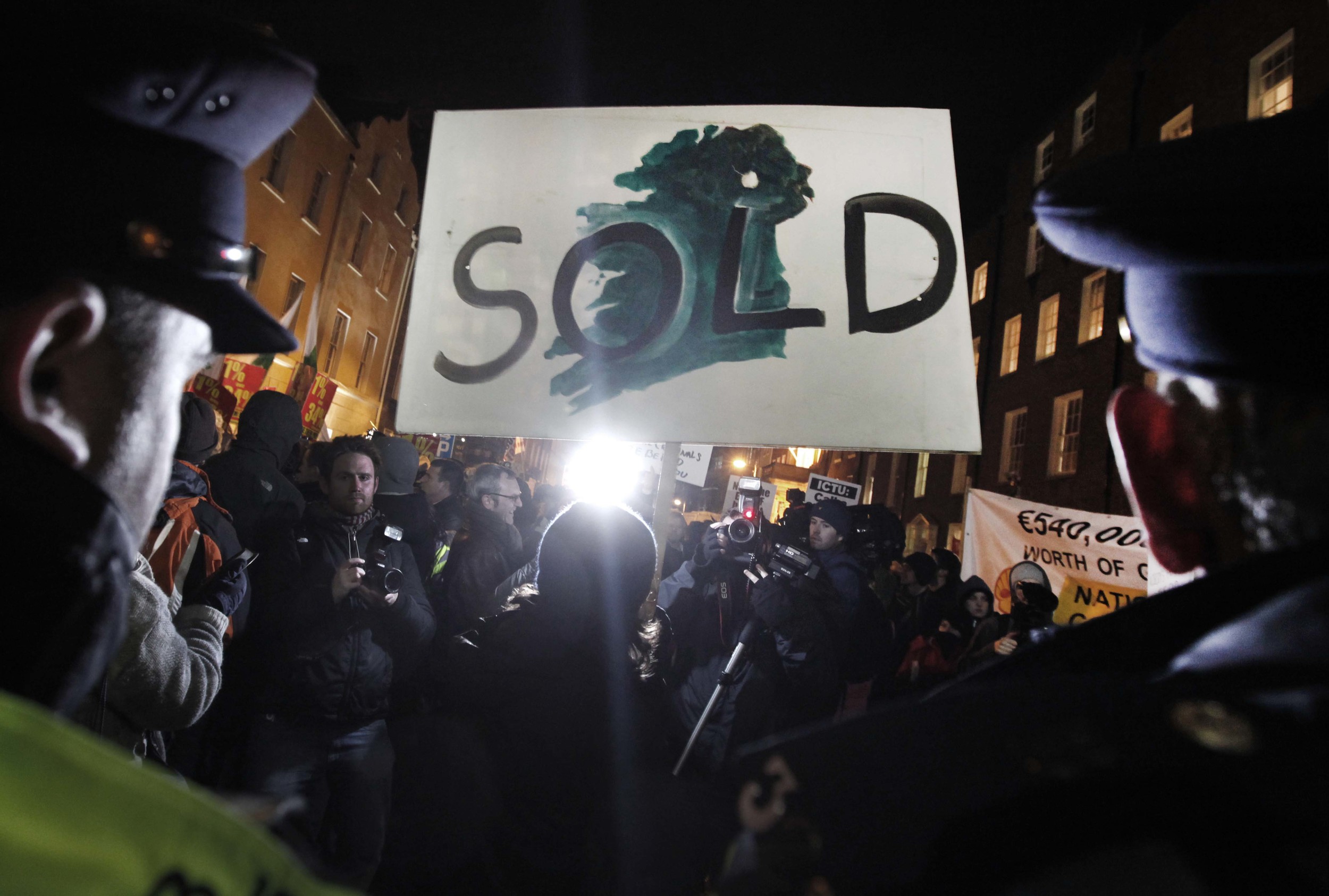  Protest outside the Dail on budget day 