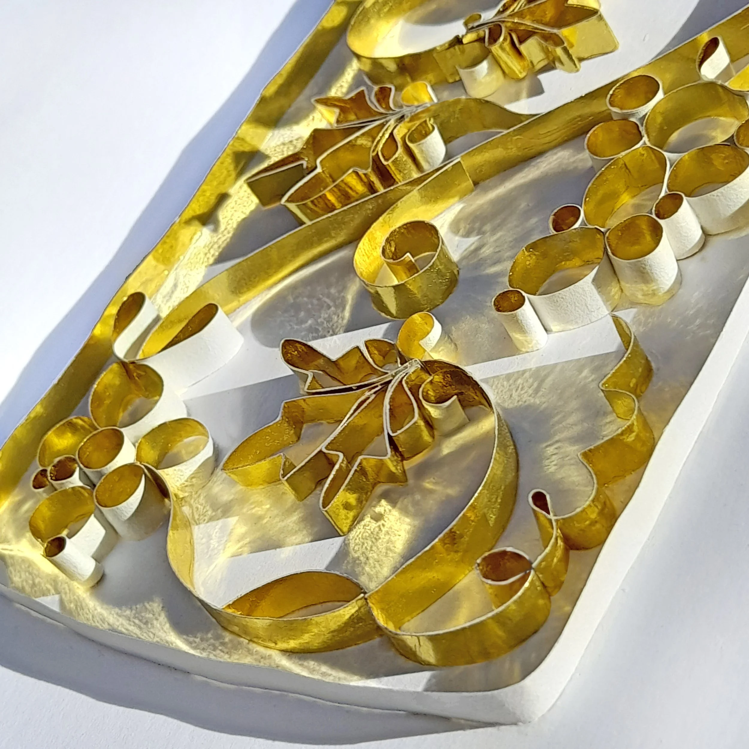 Anna_Normand_paper_art (2).jpg