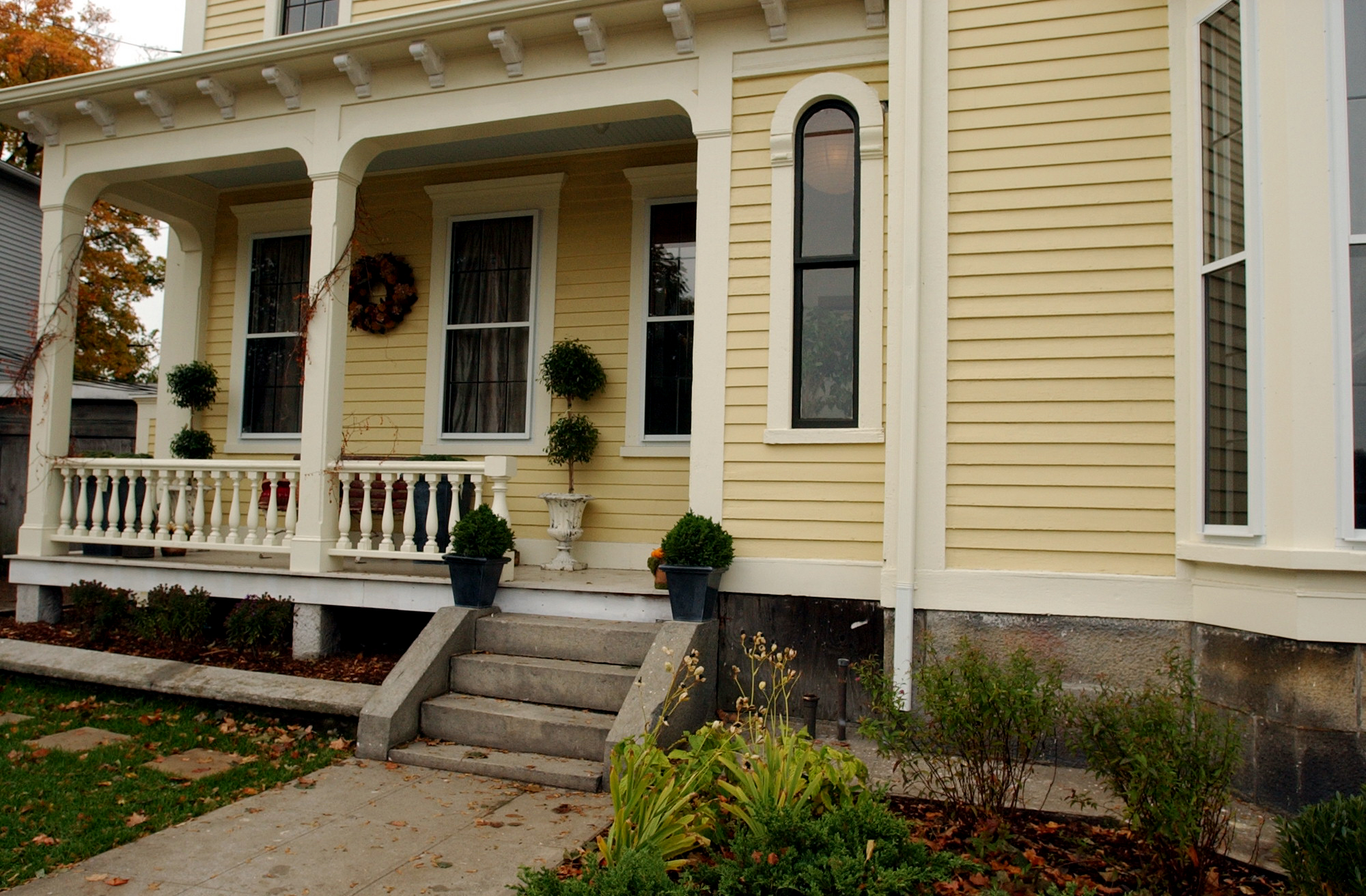  Restored portico/porch during Design House tours (Jephry Floral Design),&nbsp;2003 