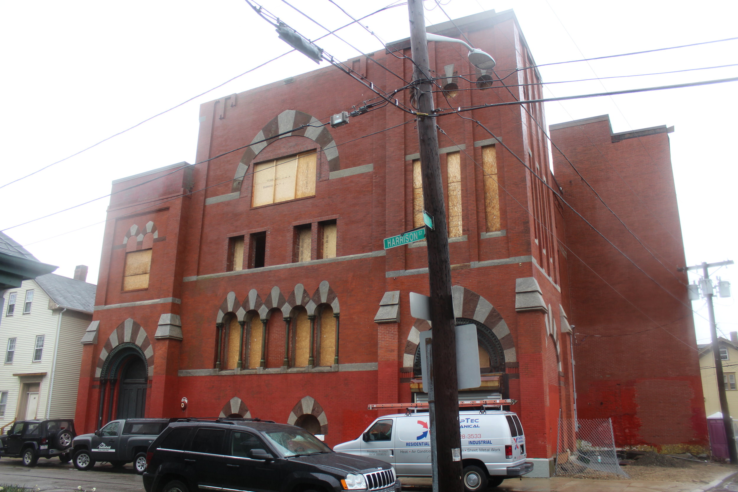  The building has gotten some unfortunate architectural haircuts in its 150 year history 