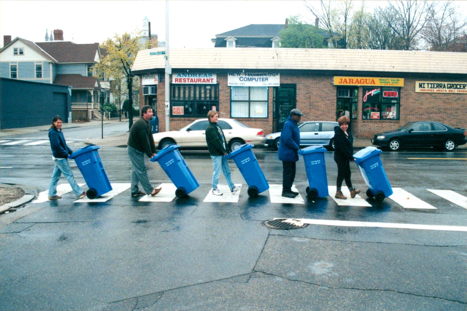  From left to right: WBNA Executive Director Kari Lang, Paul Caswell, Lindsay French, William Atwater, and Karen Ziner (2000) 