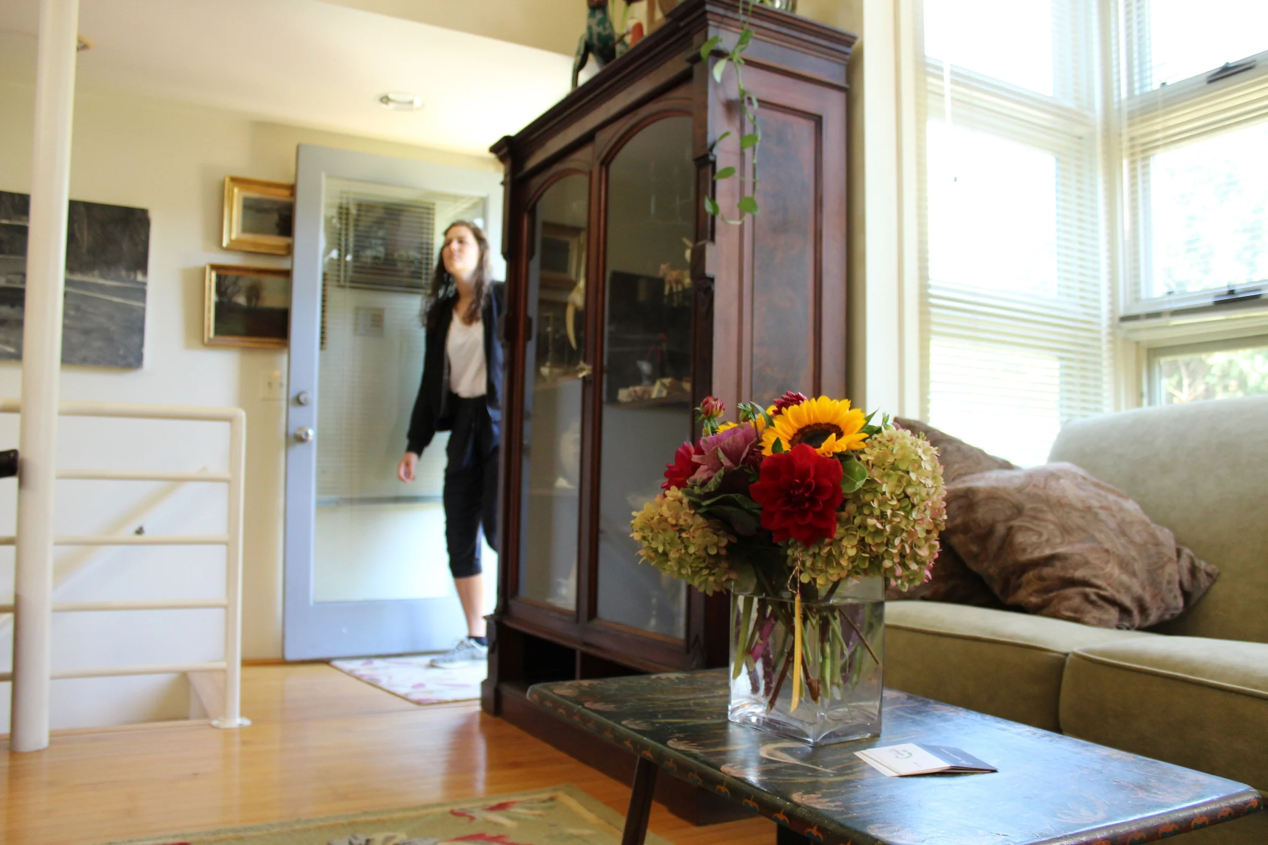 Floral arrangement by Jephry Floral Studio Photo by Jessica Jennings