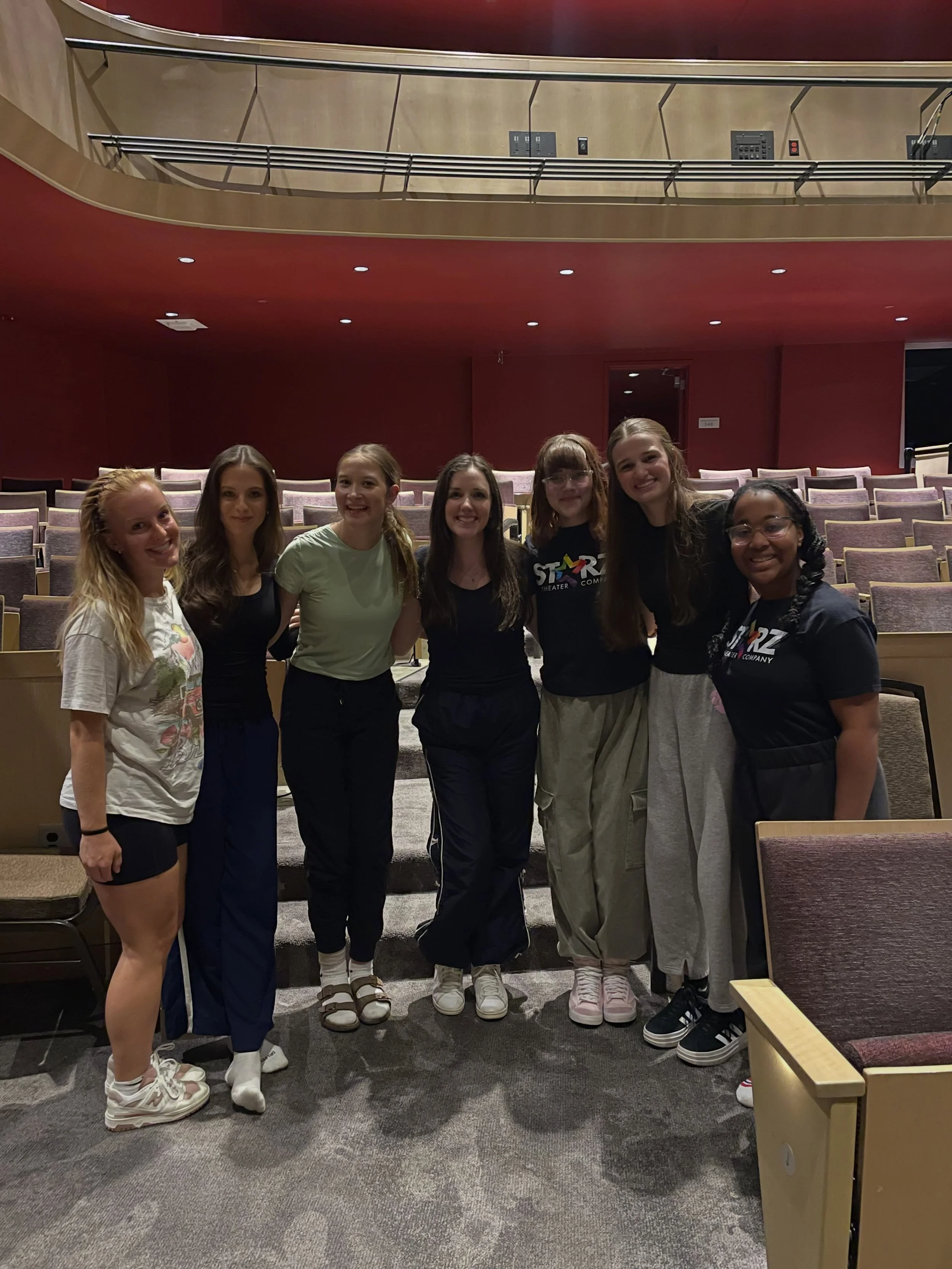 Dress like a Director Day! 🎬🎭 Happy Show Week Starz Squad! We 🫶🏻 you all!
