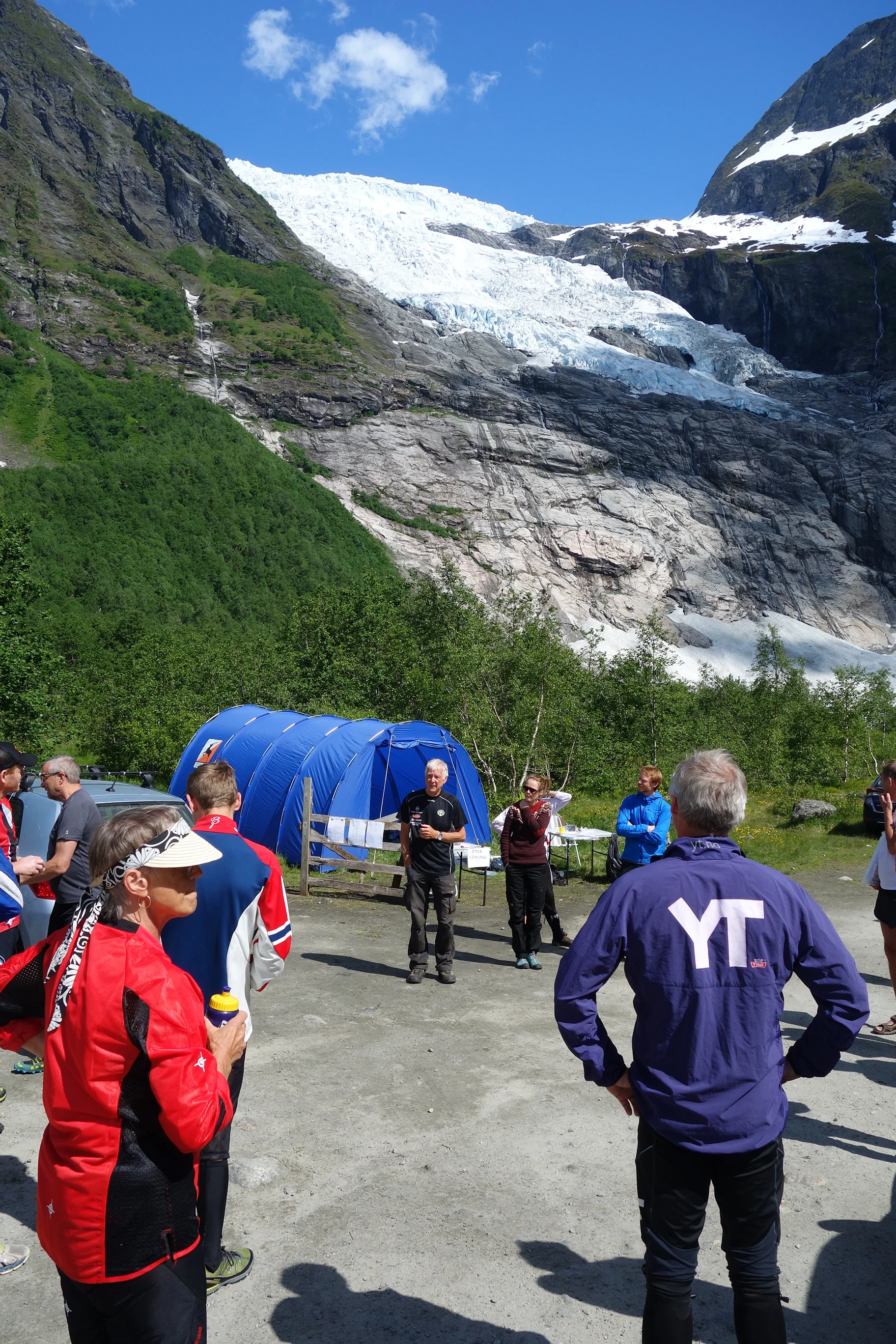 KM Mellom i Fjærland 12. juni