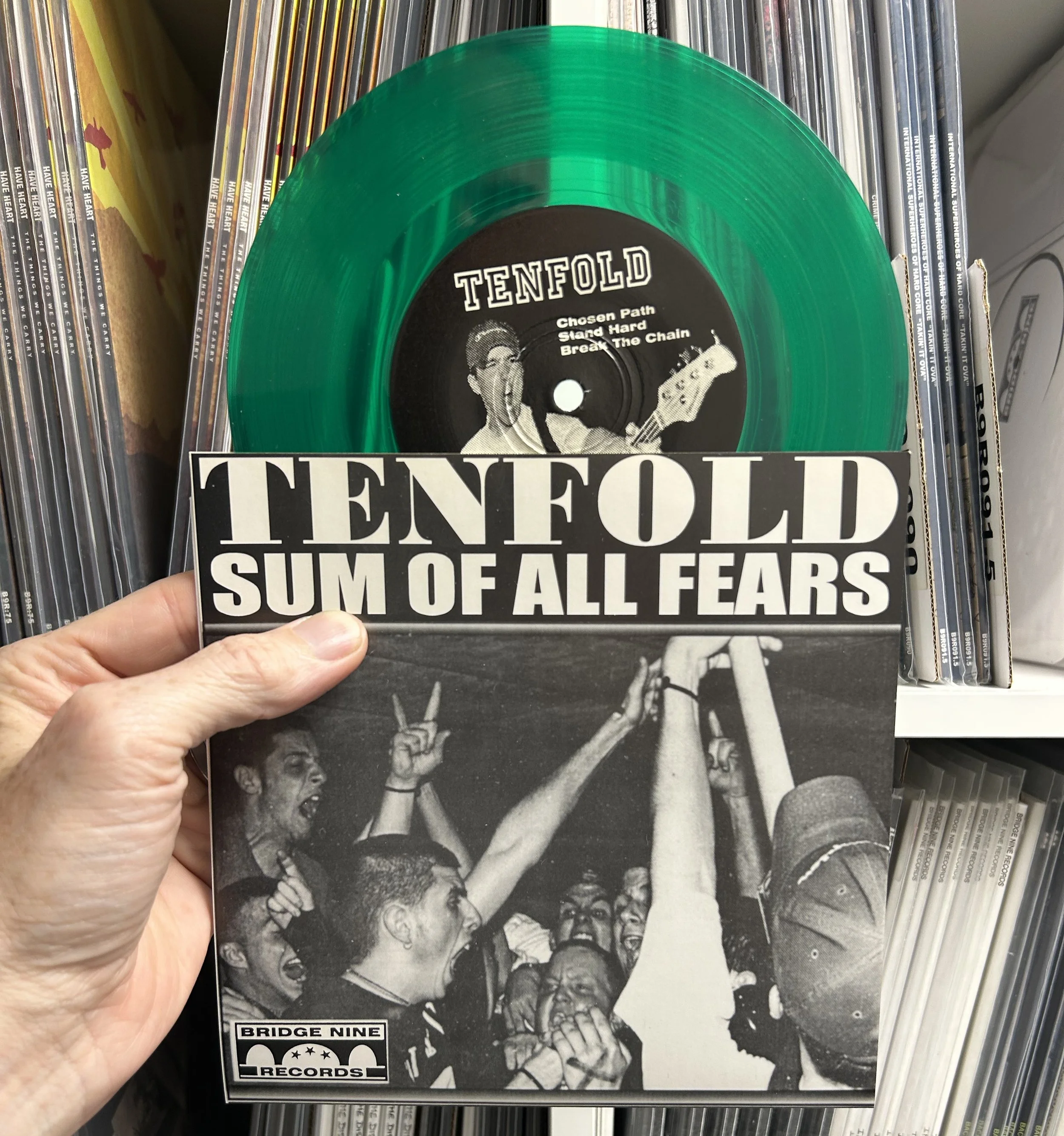 B9R001_green-vinyl_archive-closet-photo.jpg