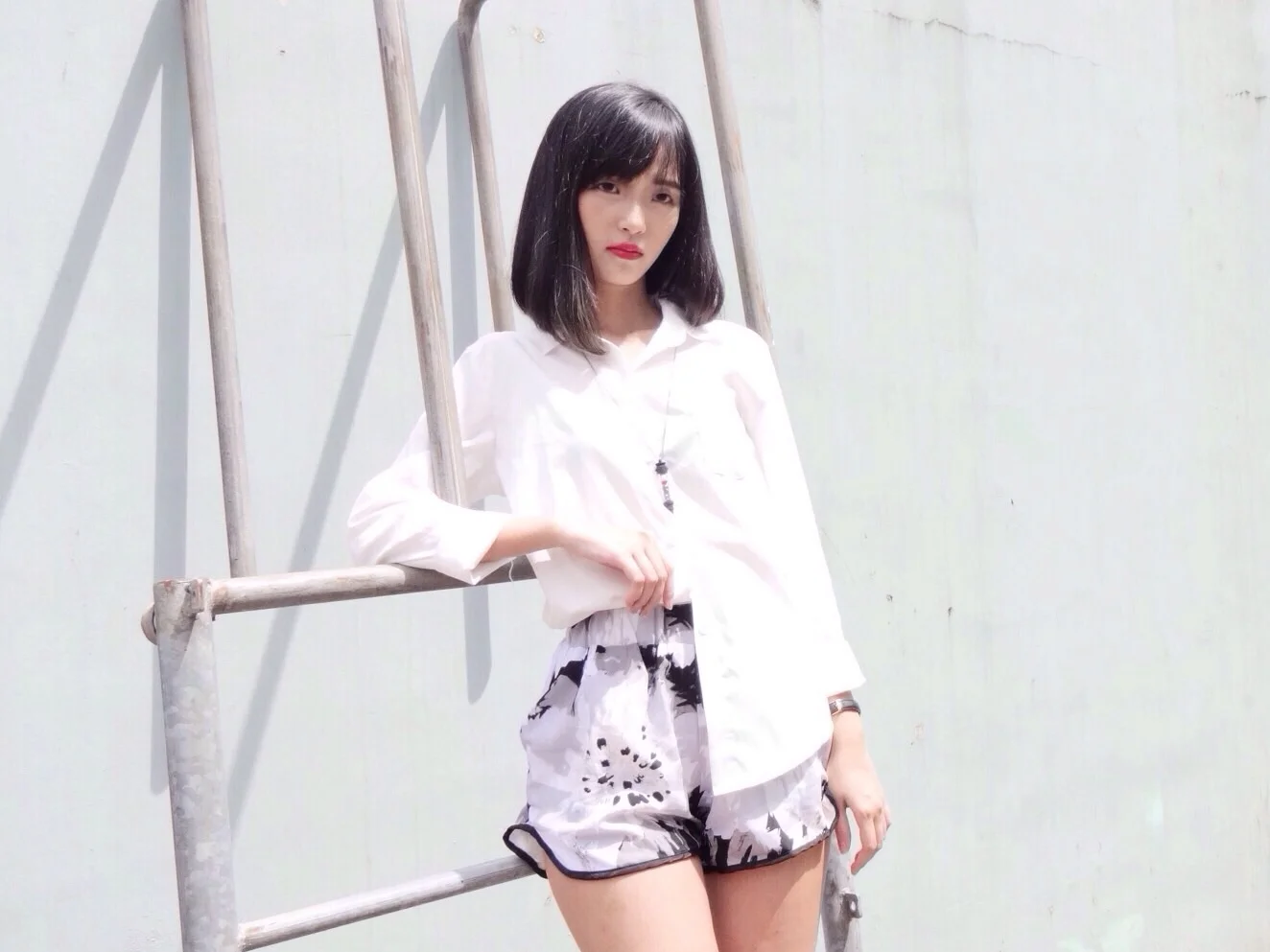On me: Gladleigh floral shorts + Whynotspeakup flower necklace + Daniel Wellington Watch