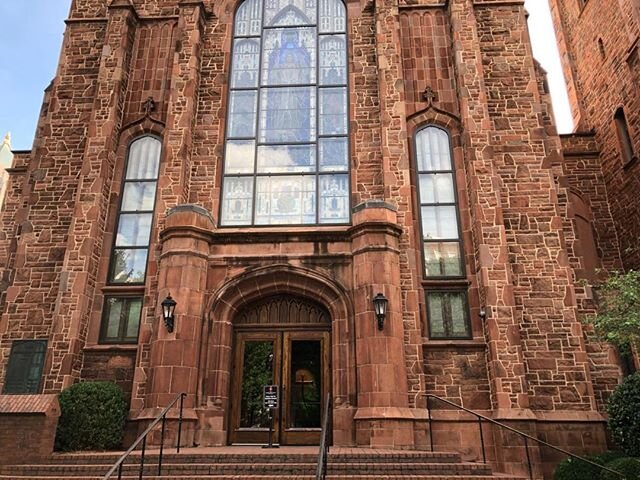 First Presbyterian Church in Midtown along Peachtree Street. Atlanta has some impressive architecture.