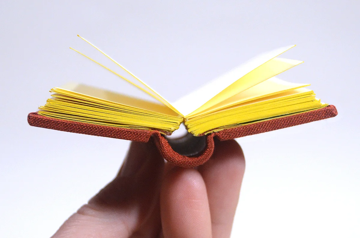 Handmade Book - Deluxe Miniature Springback Journal