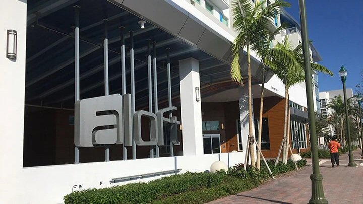 aloft+logo+8877+WEB+larger.jpg