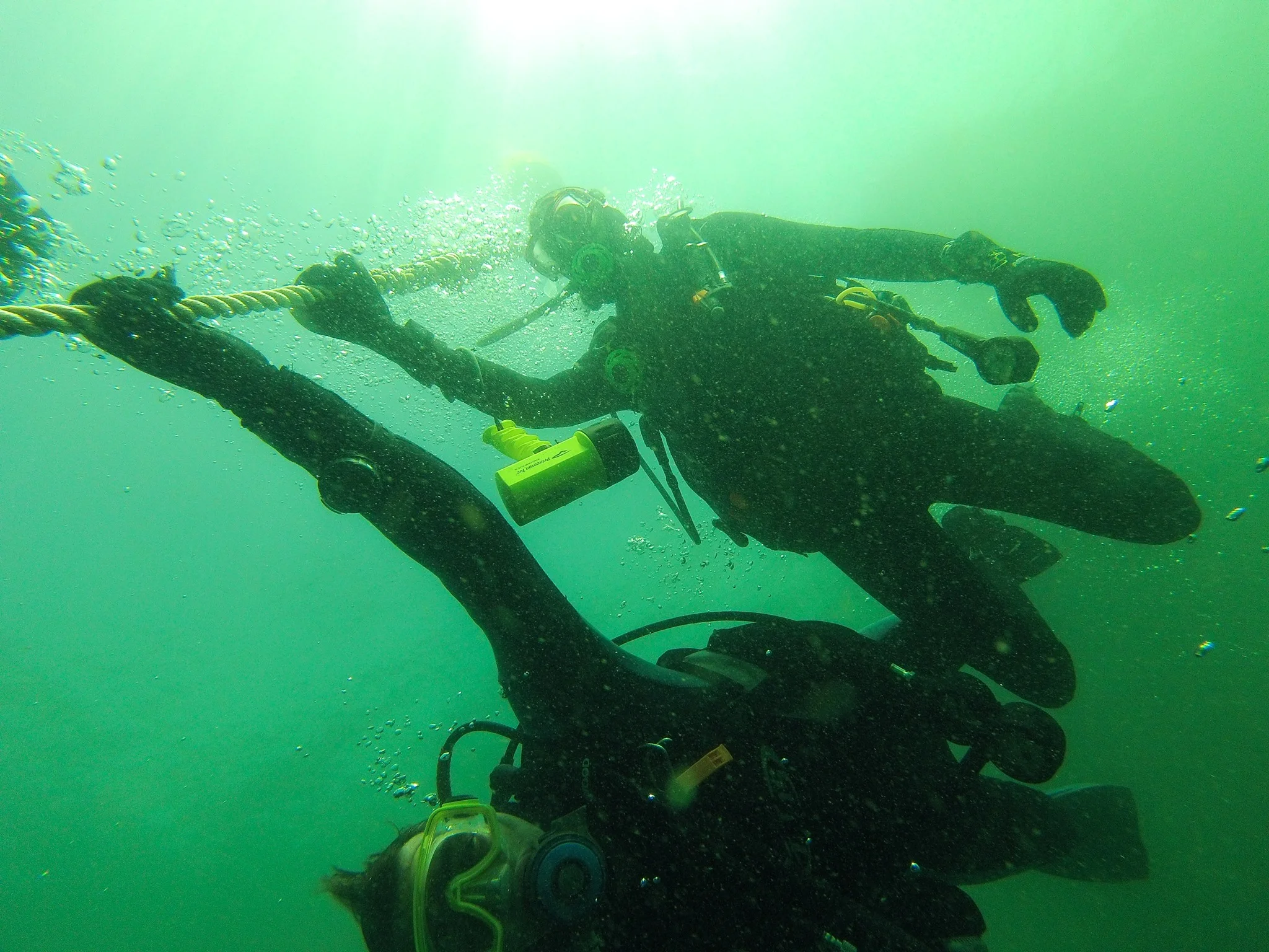  Safety stop in the ripping current of the St. Lawrence River 