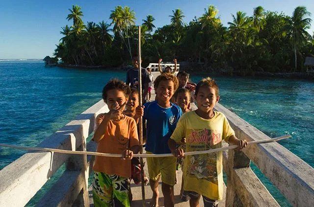 Have you gone outside exploring today?  The weather is nice! ☀🌴 Peter and his friends show me around their community, here we are crossing the bridge connecting the two inhabited islands on this Polynesian atoll in the Pacific 🏄⠀⠀⠀
⠀⠀⠀
On location 