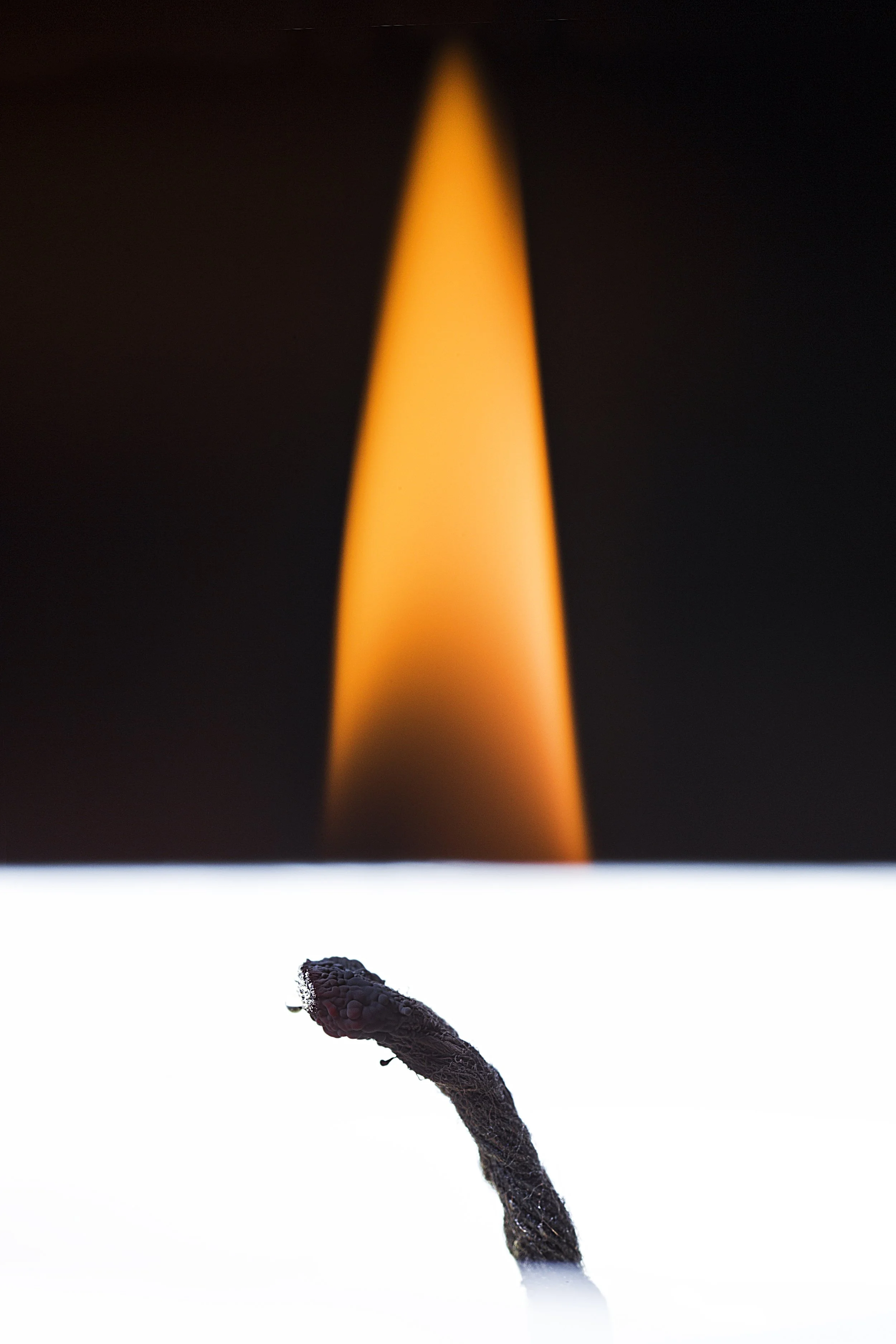 candle1.jpg