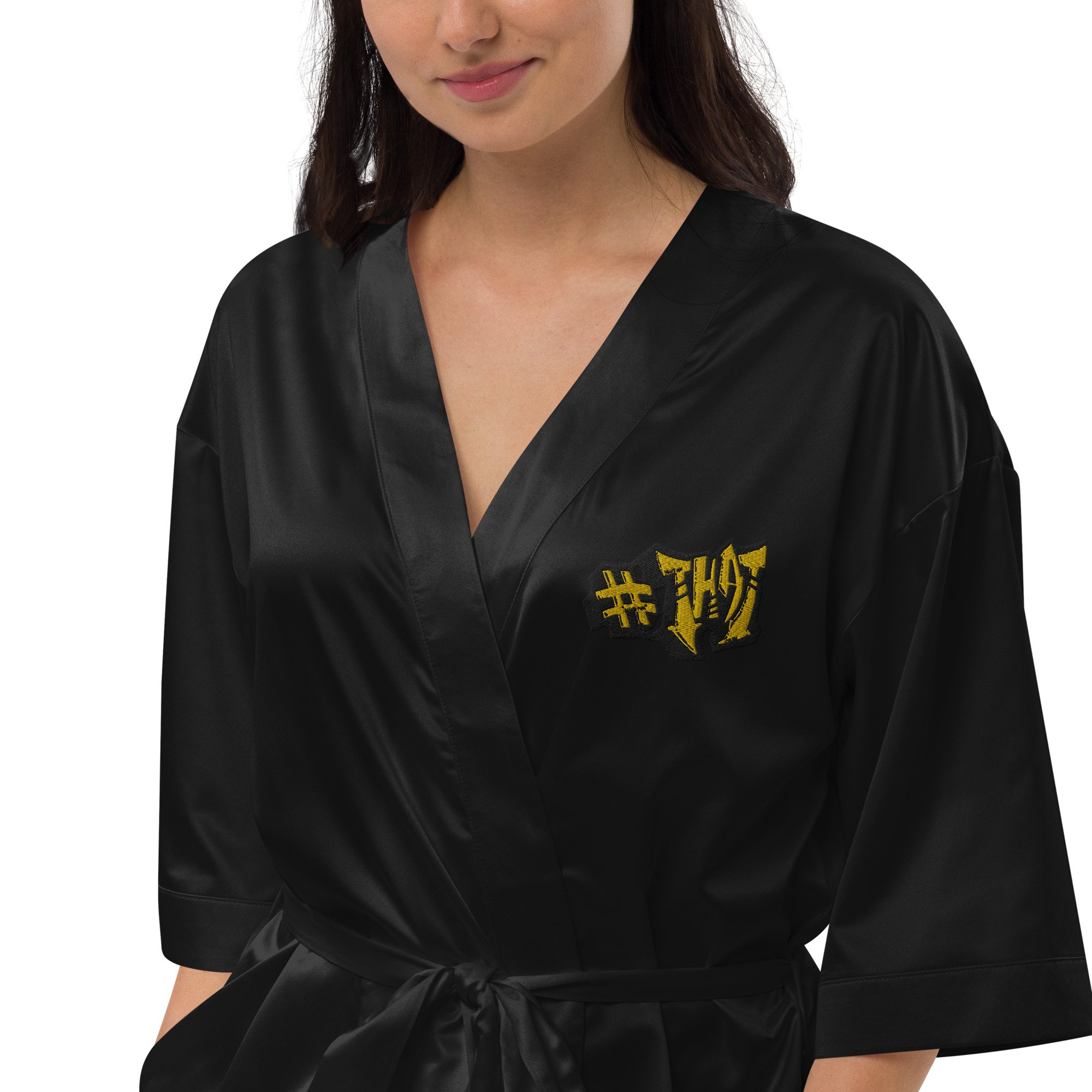 satin-robe-black-zoomed-in-3-6464528a9ef94.jpg