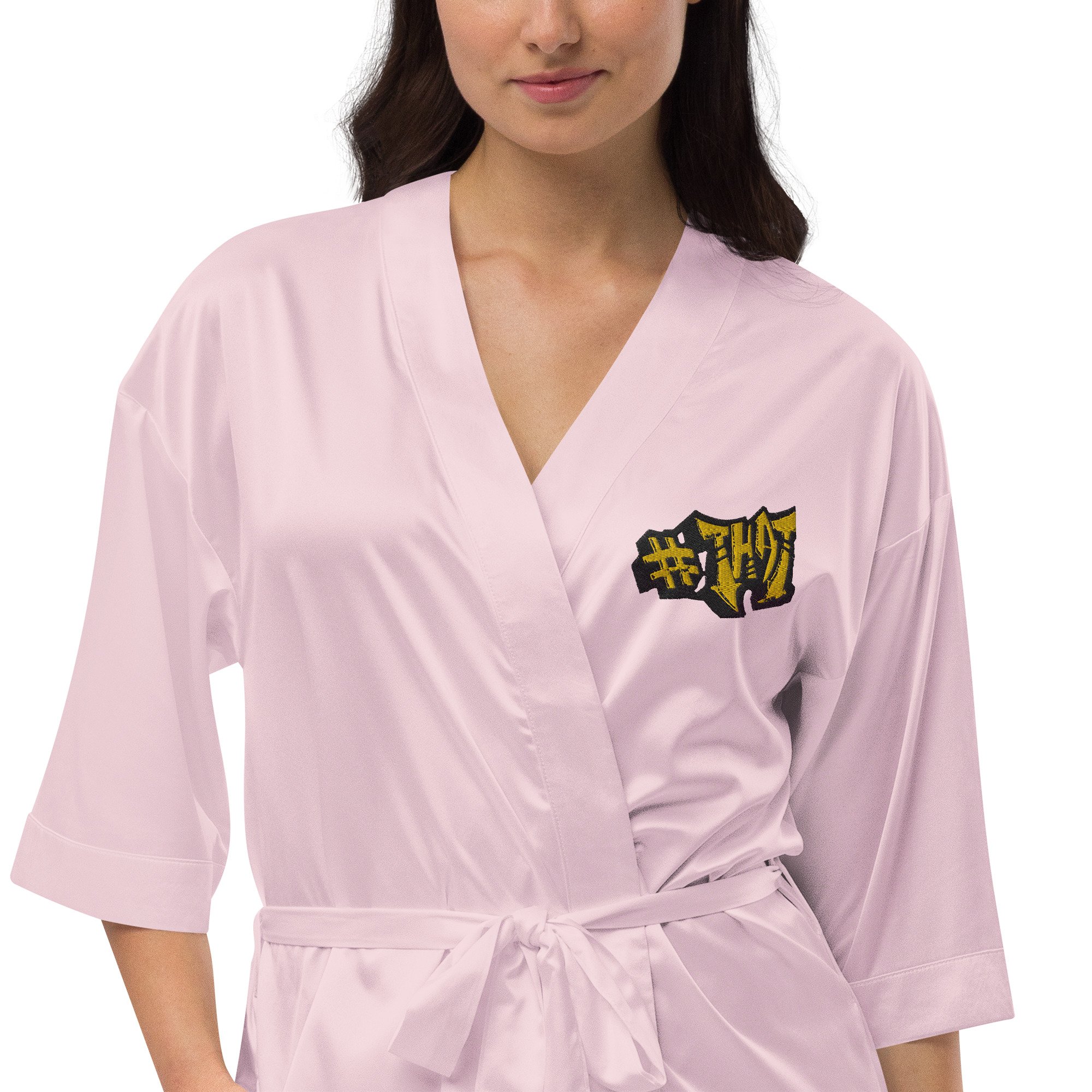 satin-robe-light-pink-zoomed-in-2-6464528a9f1a0.jpg
