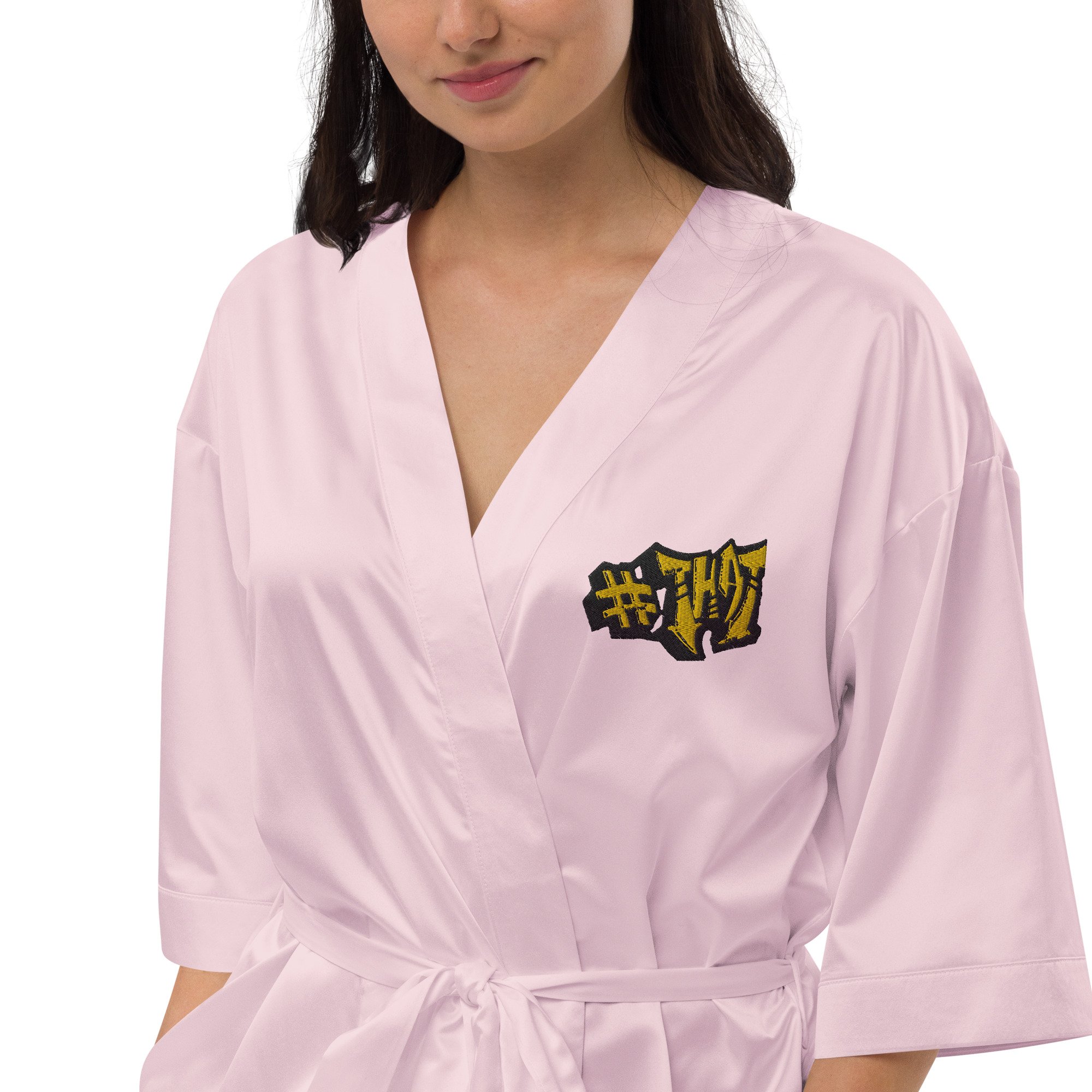 satin-robe-light-pink-zoomed-in-3-6464528a9f20d.jpg