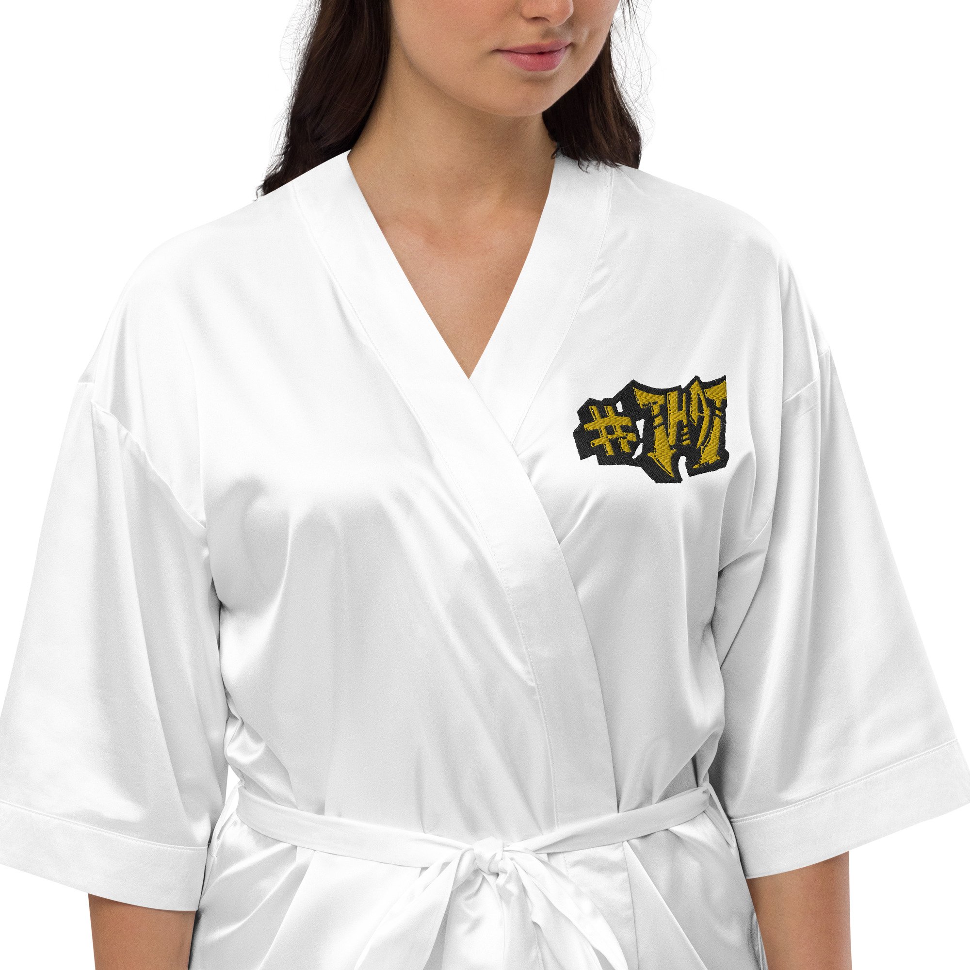 satin-robe-white-zoomed-in-6464528a9f28a.jpg