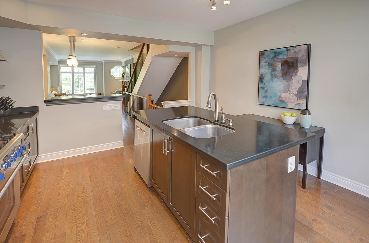 kitchen3_1200.jpg