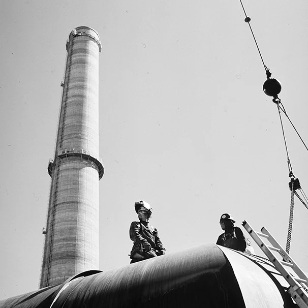 POWER PLANT 2 GUYS ON PIPE.jpg