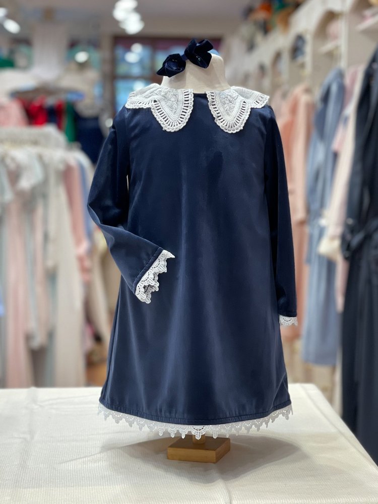 Stunning Velvet Dress with Lace Collar  Bonne Nuit