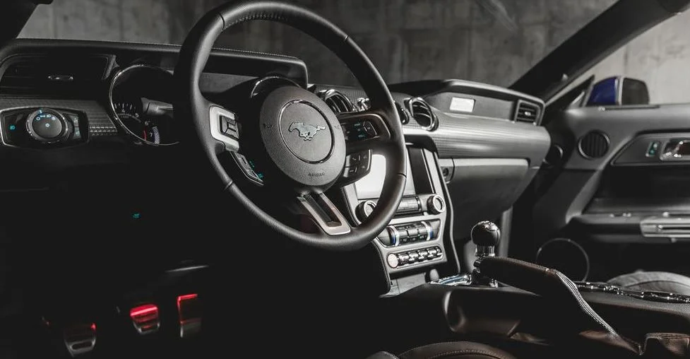Mustang_Interior_tight.JPG