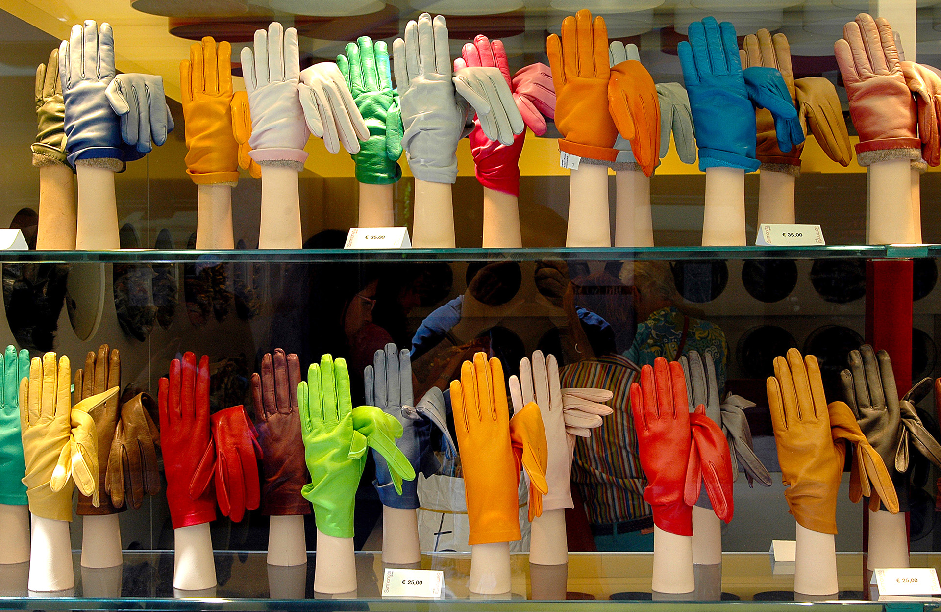 A Show Of Hands - Venice, Italy