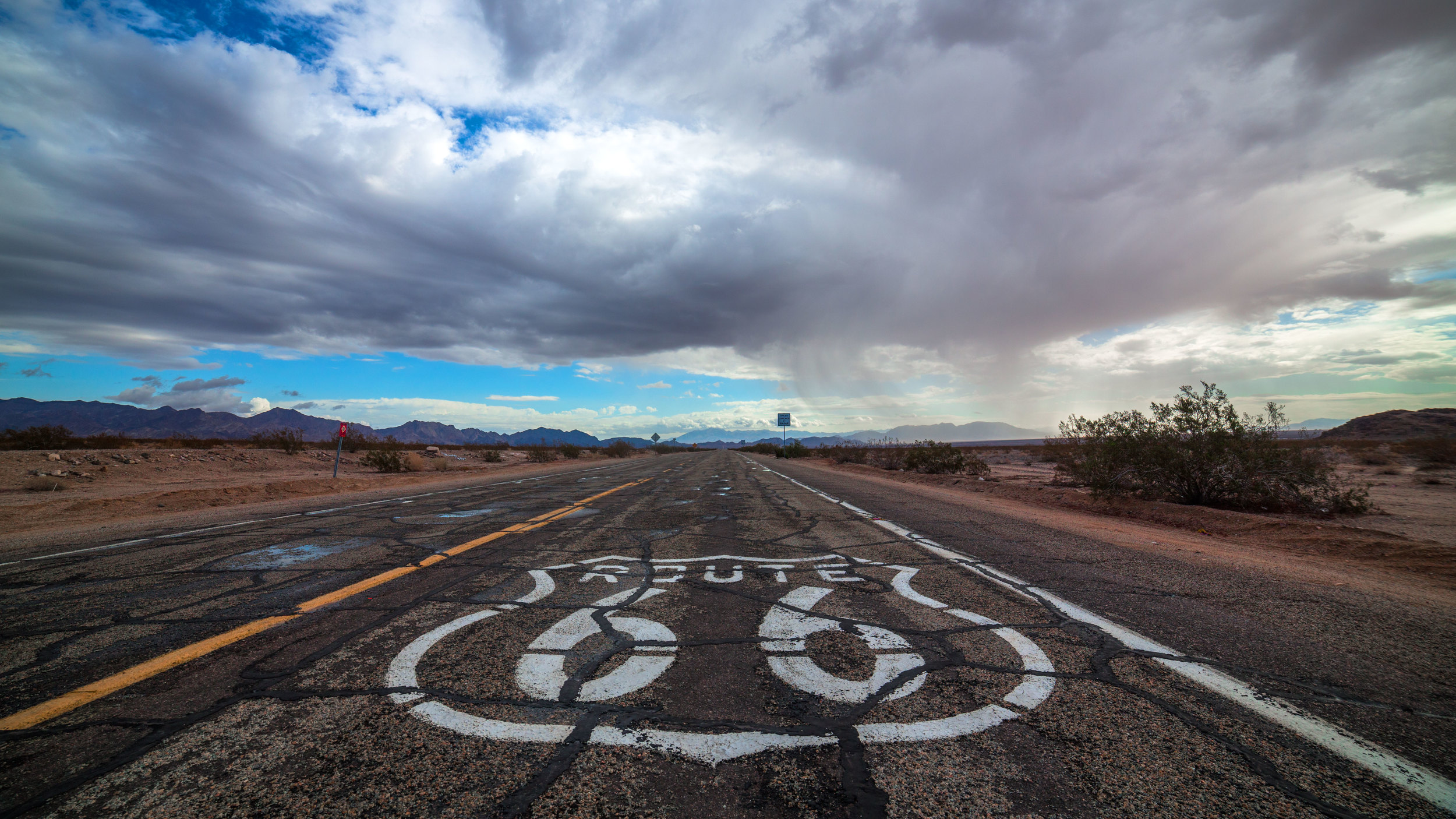 ROUTE 66, MOJAVE DESERT