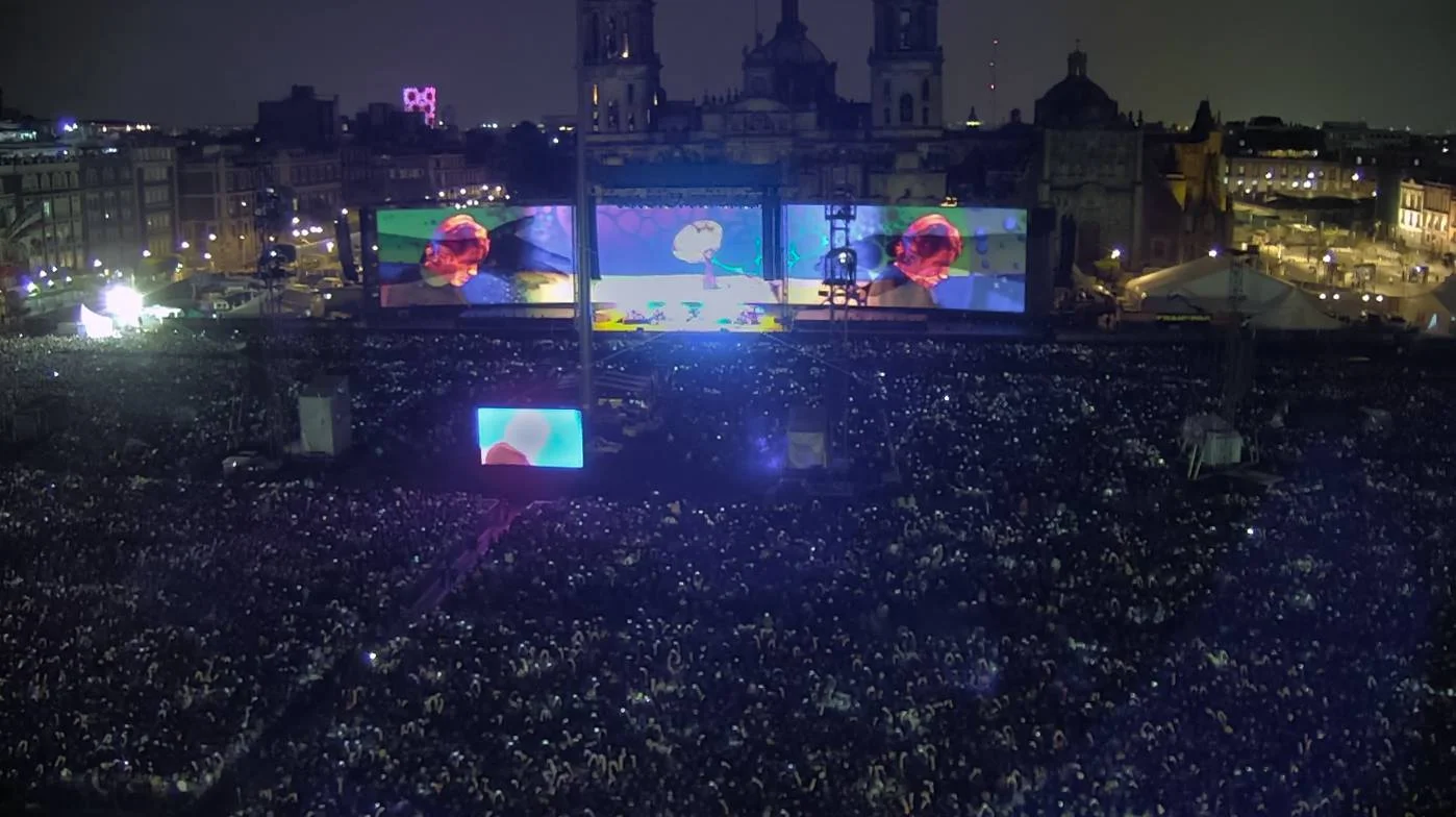 Pink Floyd's Roger Waters 2016 Tour Visuals
