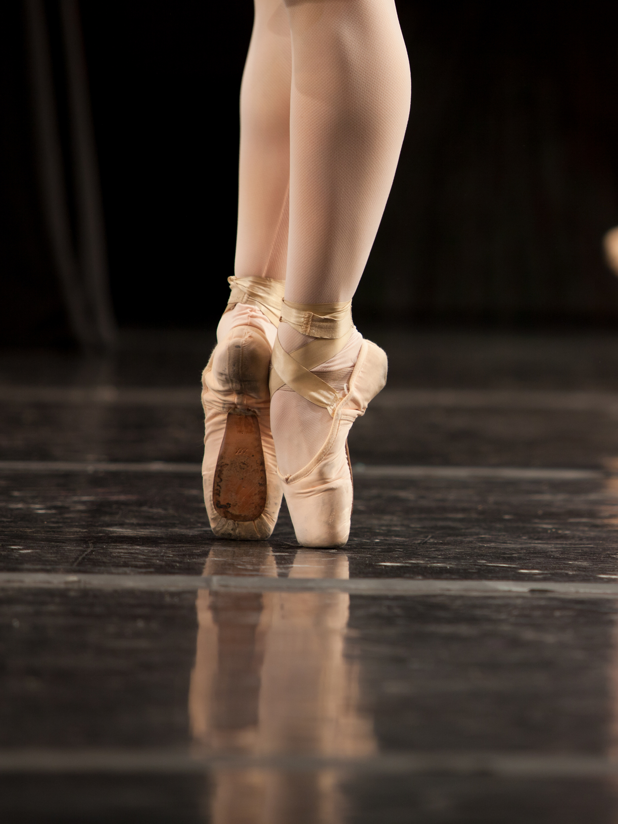 Breaking In Pointe Shoes Ballet 5 8 School Of The Arts Breaking In Pointe Shoes Ballet 5 8 School Of The Arts
