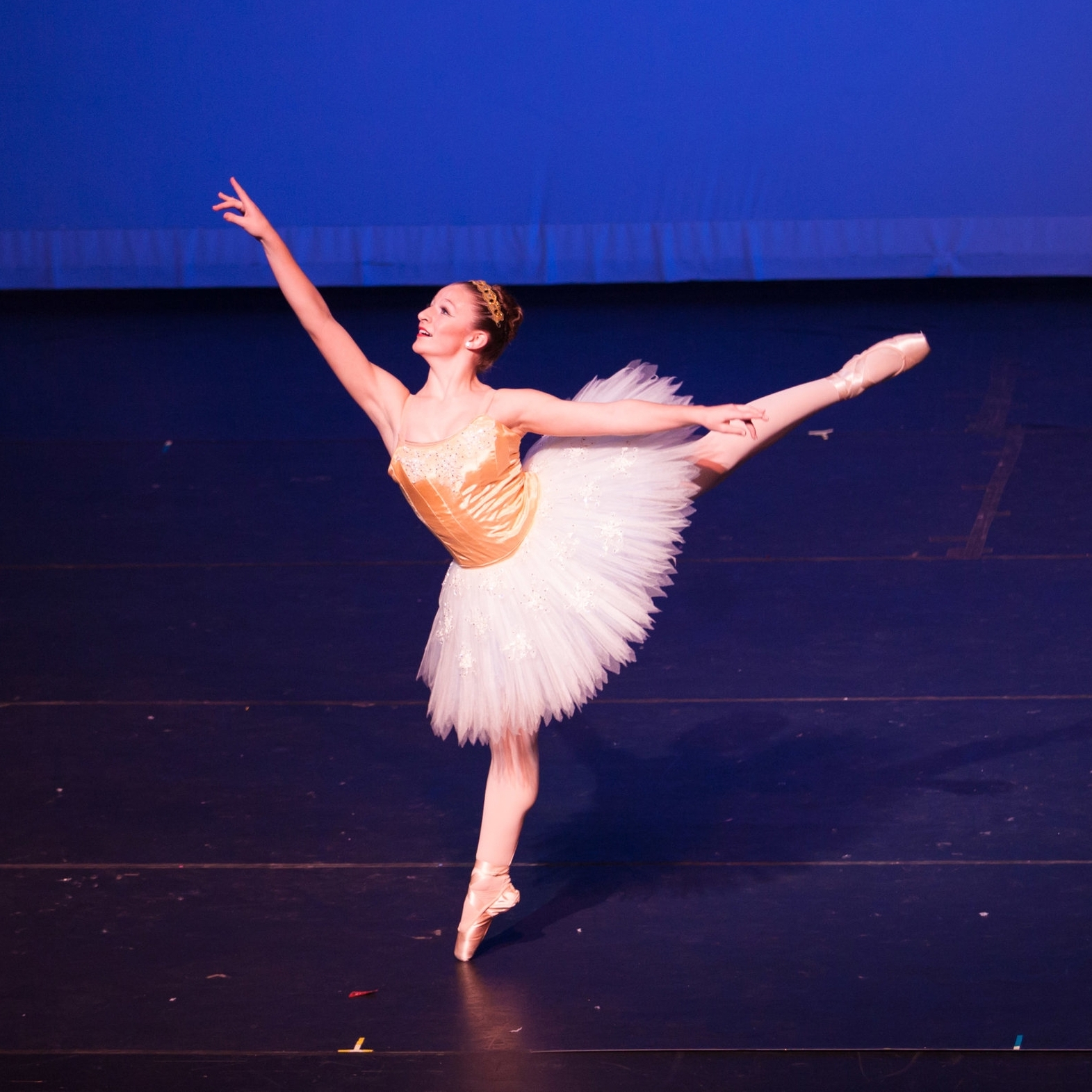 Libby Dennen in "Beyond the Nutcracker" || Photo by Lana Kozol