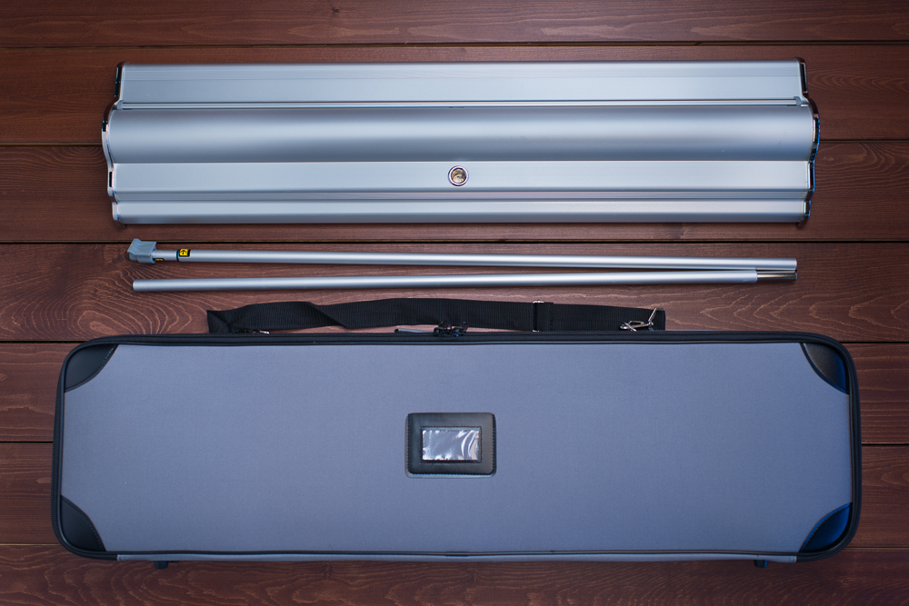 Stylish Carry Case Makes Transporting Your Retractable Banner a Cinch