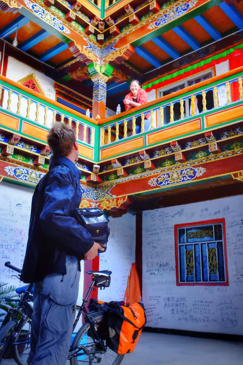 Meeting our Tibetan host in Shusong at her colorful home.