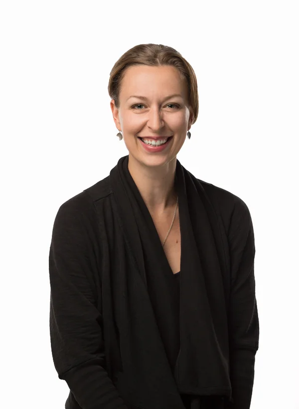 Staff-Portraits-2015-Angie.jpg
