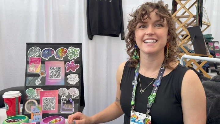 Had to stop by @microgliapropaganda at #SfN2025 because&hellip; microglia enthusiasm runs deep 🧠✨
Loved hearing from @morgan.a.coburn about how @neuronconference was her very first conference &mdash; it&rsquo;s amazing how those early experiences ca