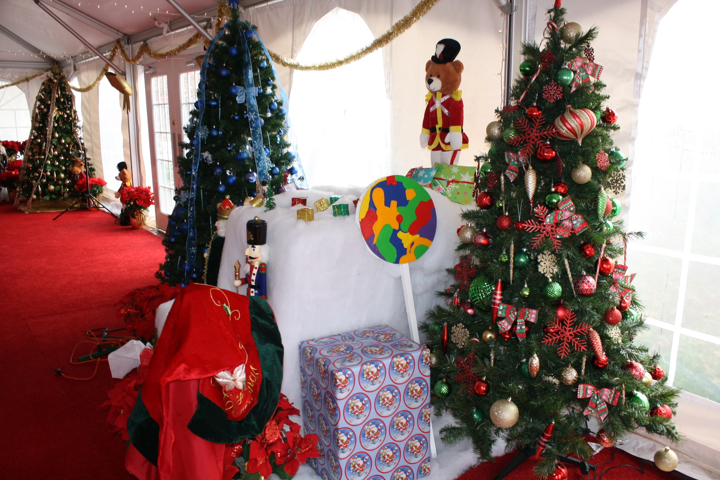 Santa in the Gardens