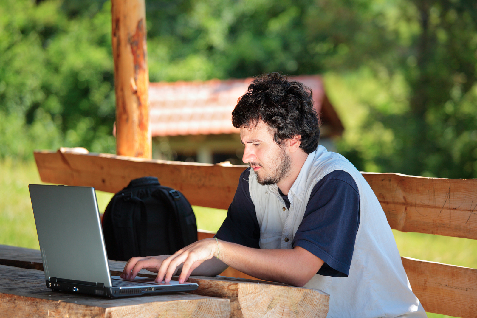 MOOC student in an alternative credentials course