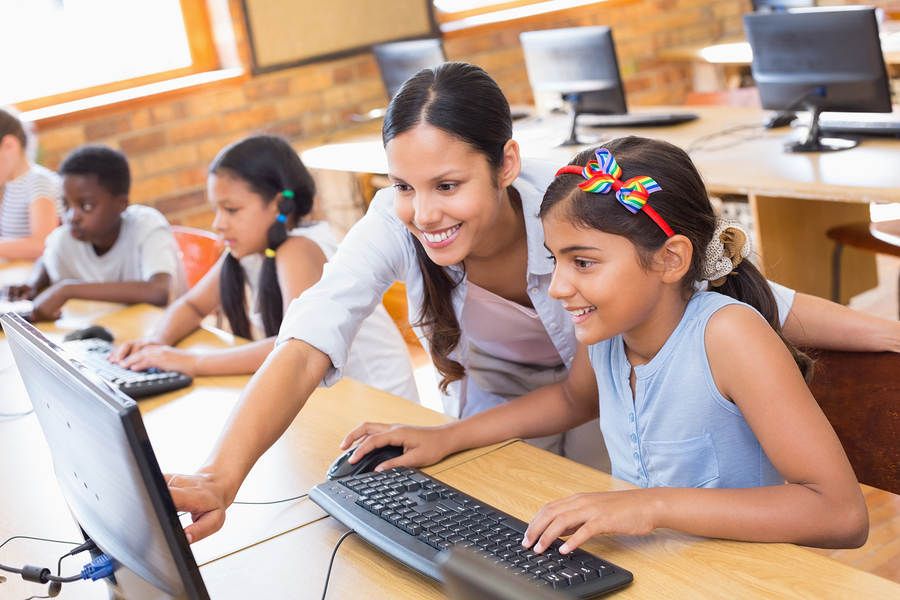 Information and Communications Technologies at school (ICT) have implied large investments. An example are the schools in this study, have both infrastructure and software resources. However, there is no evidence of an impact on learning through ICT. - Photo: Bigstock