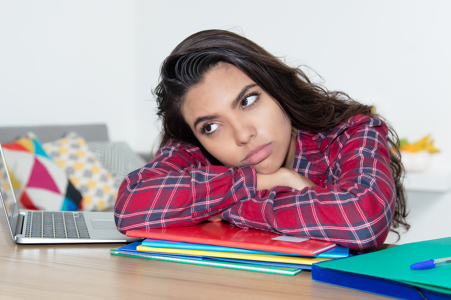 The closer students get to the university level, the less motivated they are to learn, according to Gallup. Why is the intrinsic motivation to learn lost? - Photo: Bigstock