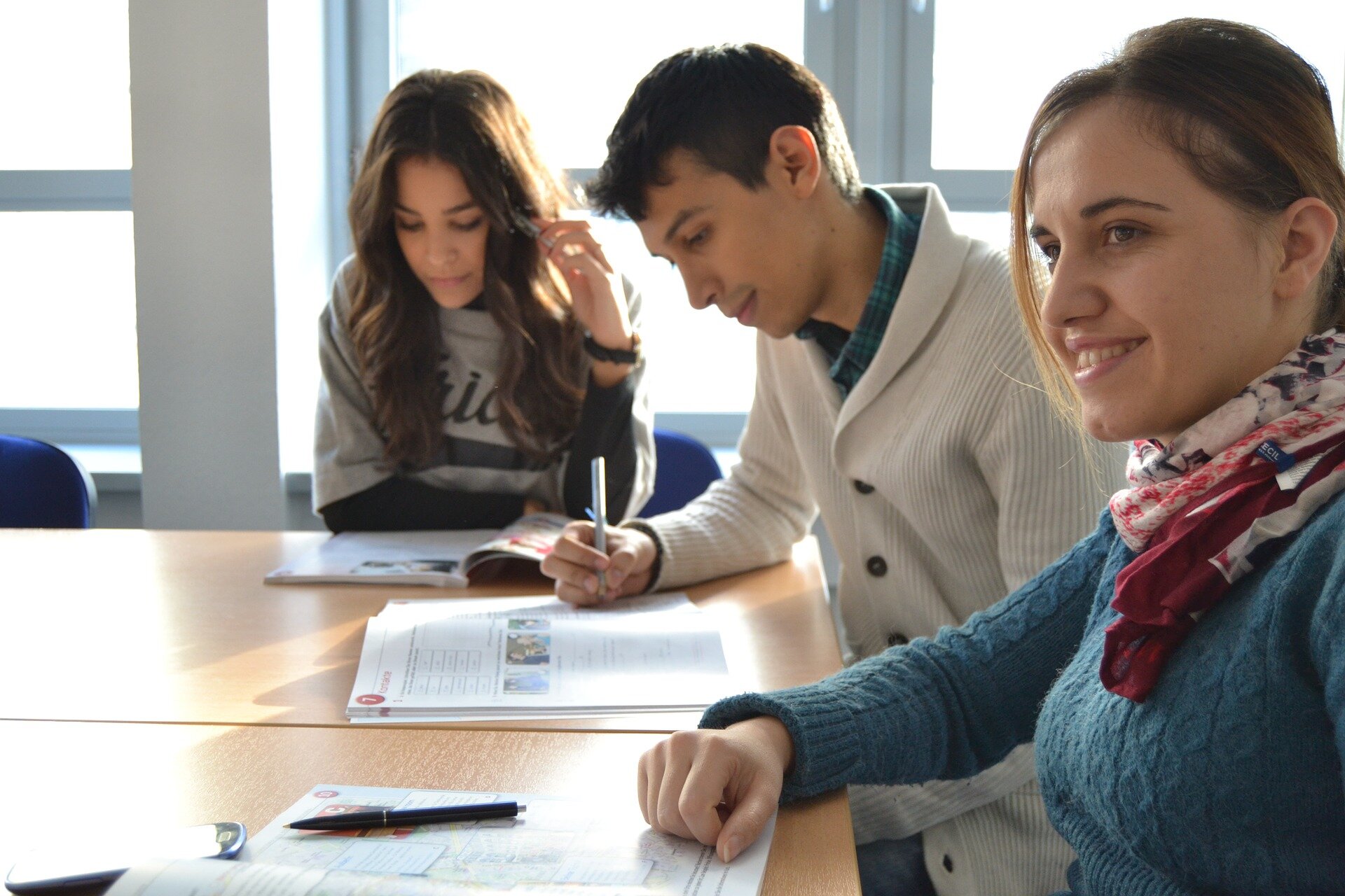 Call: Becas Santander for MIT Leading Digital Transformation