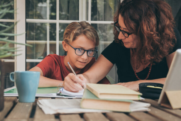 Differences Between Homeschooling-Unschooling-Deschooling — Observatory | Institute for the Future of Education
