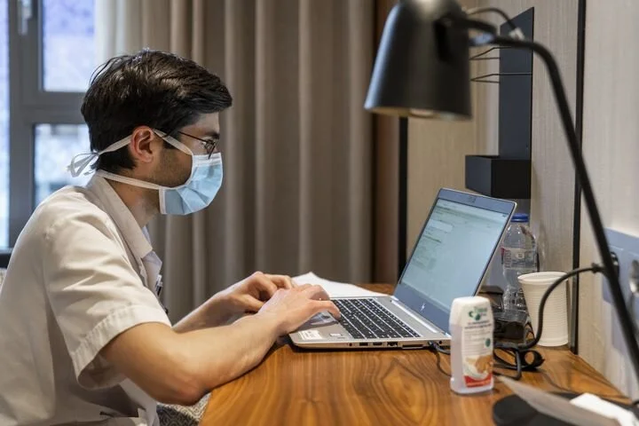 The Rebirth of Online Courses in the COVID-19 Era