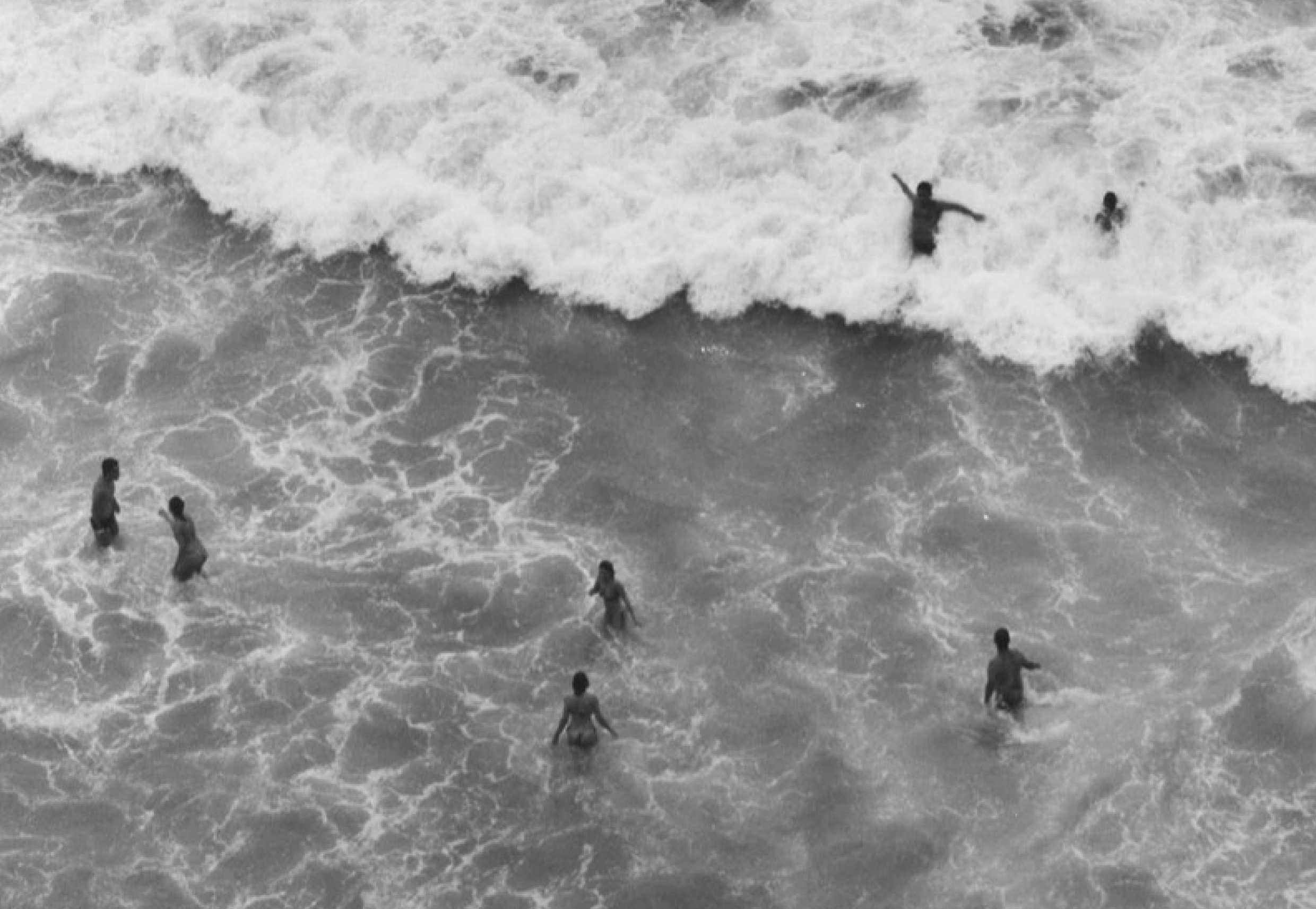 PHOTOGRAPHY EXHIBITION TRAVELLING IN BLACK & WHITE CHRISTOPHE DOLHEM, 2014