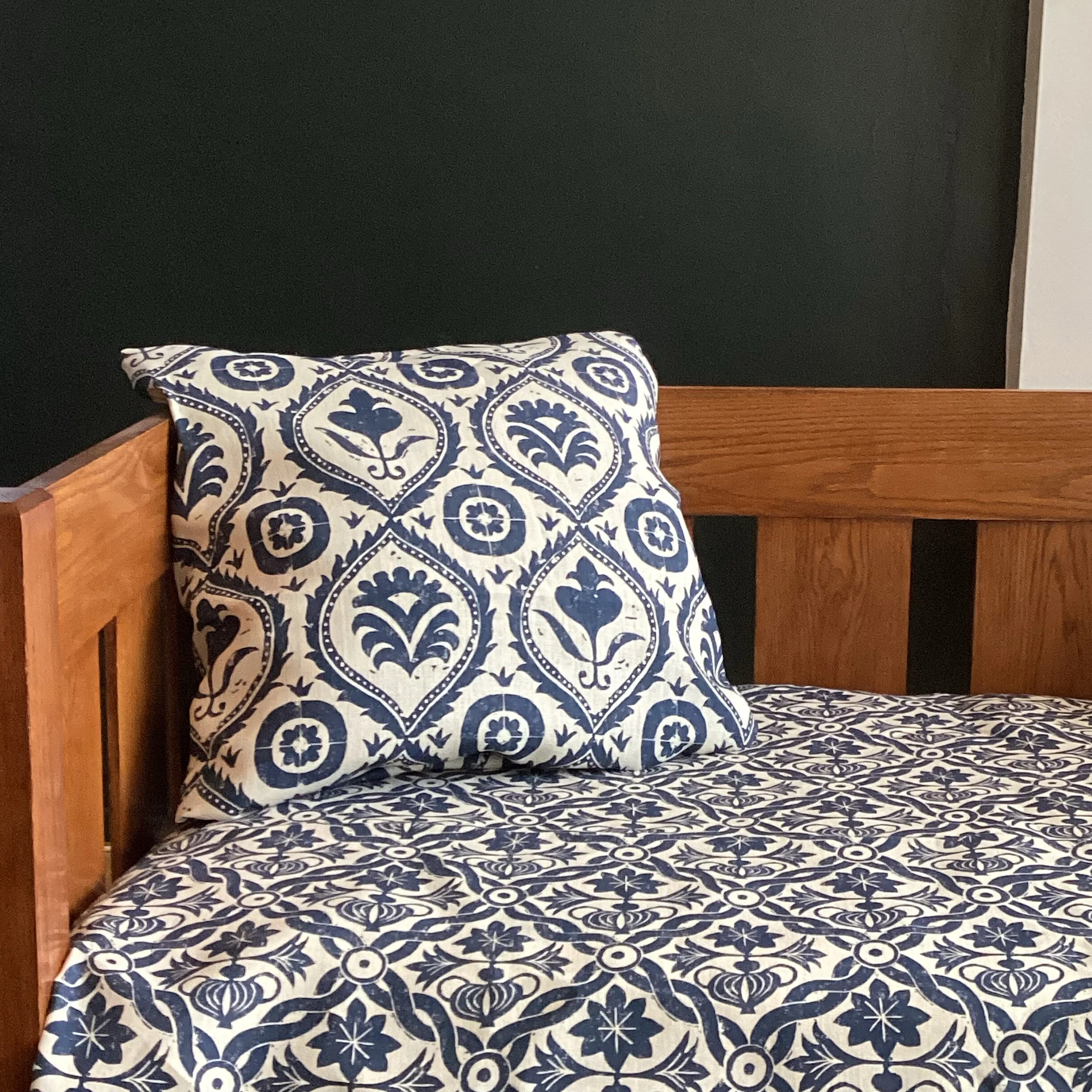 94E77676-42A6-4DD1-98EC-9CE10989209C