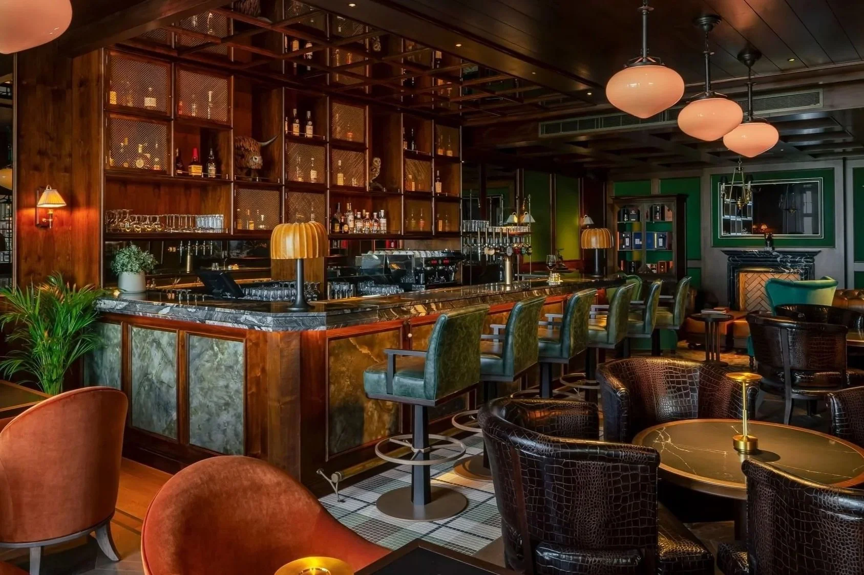 imgi_68_bow-butts-bar-1_wide.jpg